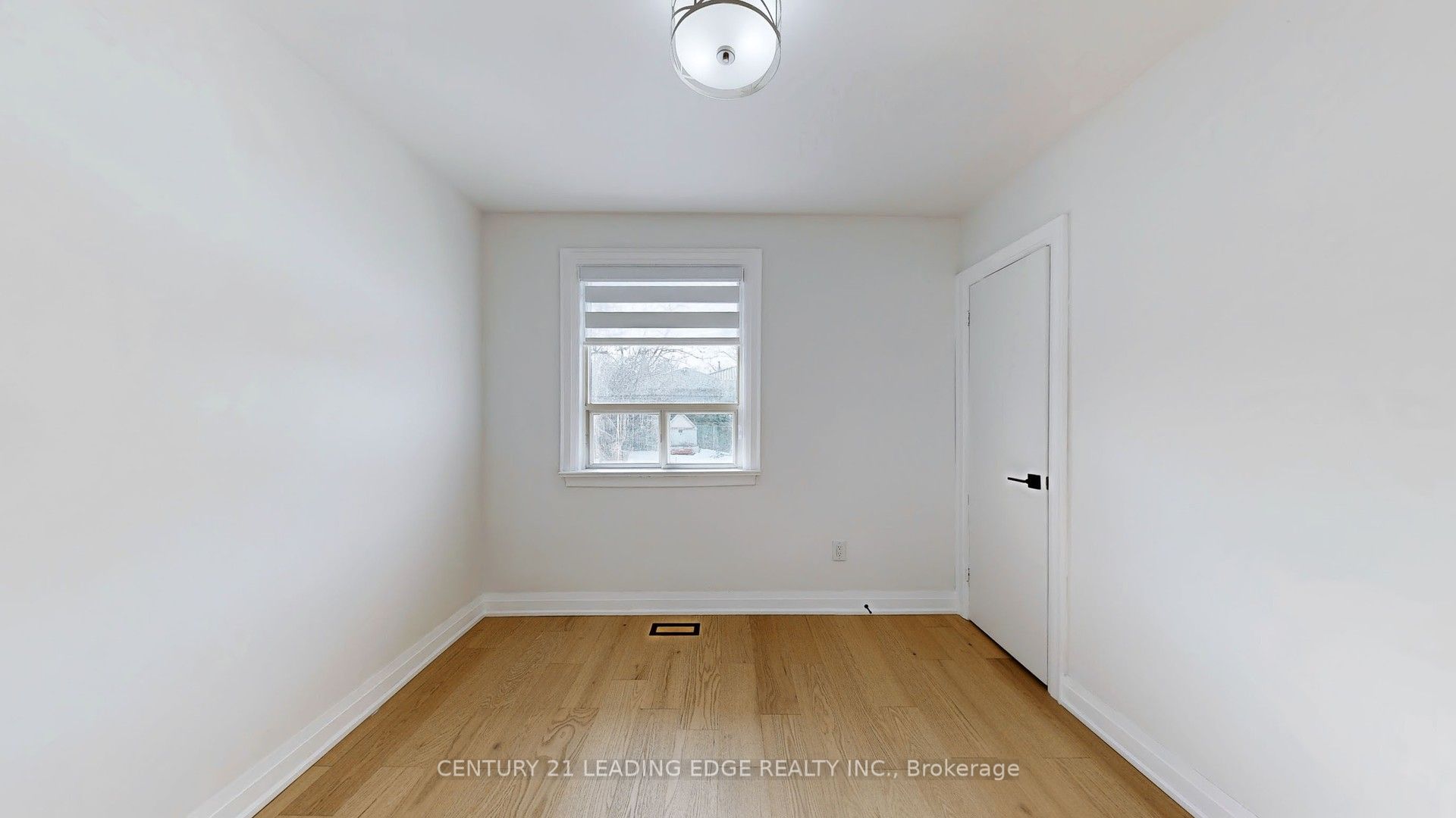 70 Wexford Boulevard Property Photo 25