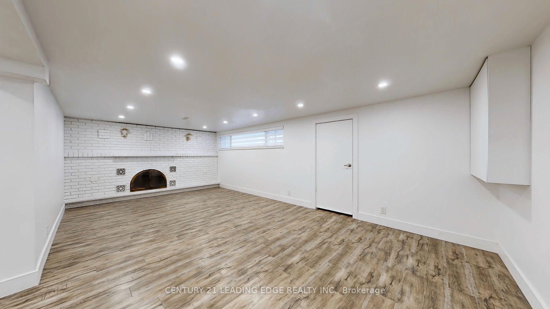 70 Wexford Boulevard Property Photo 33