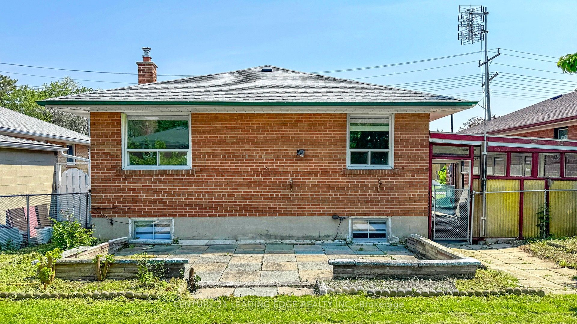 70 Wexford Boulevard Property Photo 47