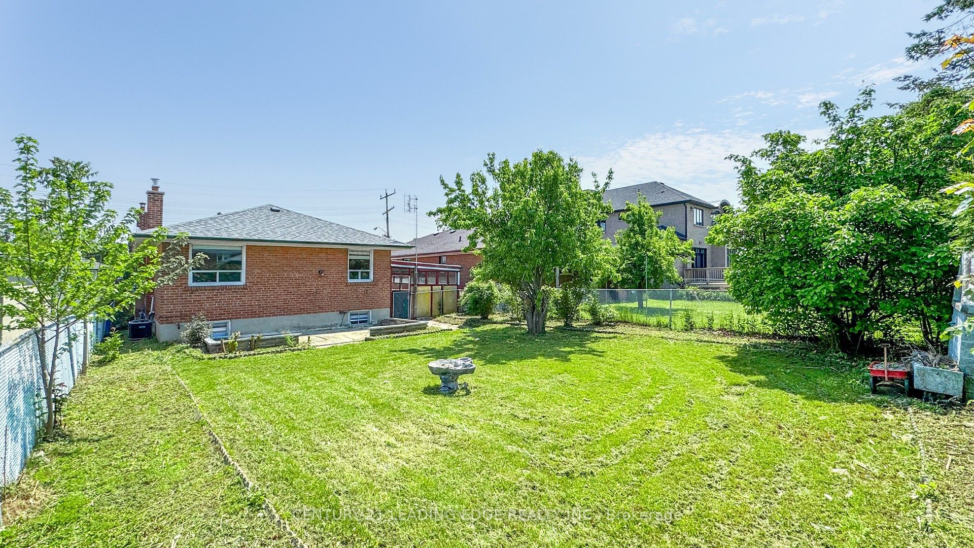 70 Wexford Boulevard Property Photo 49