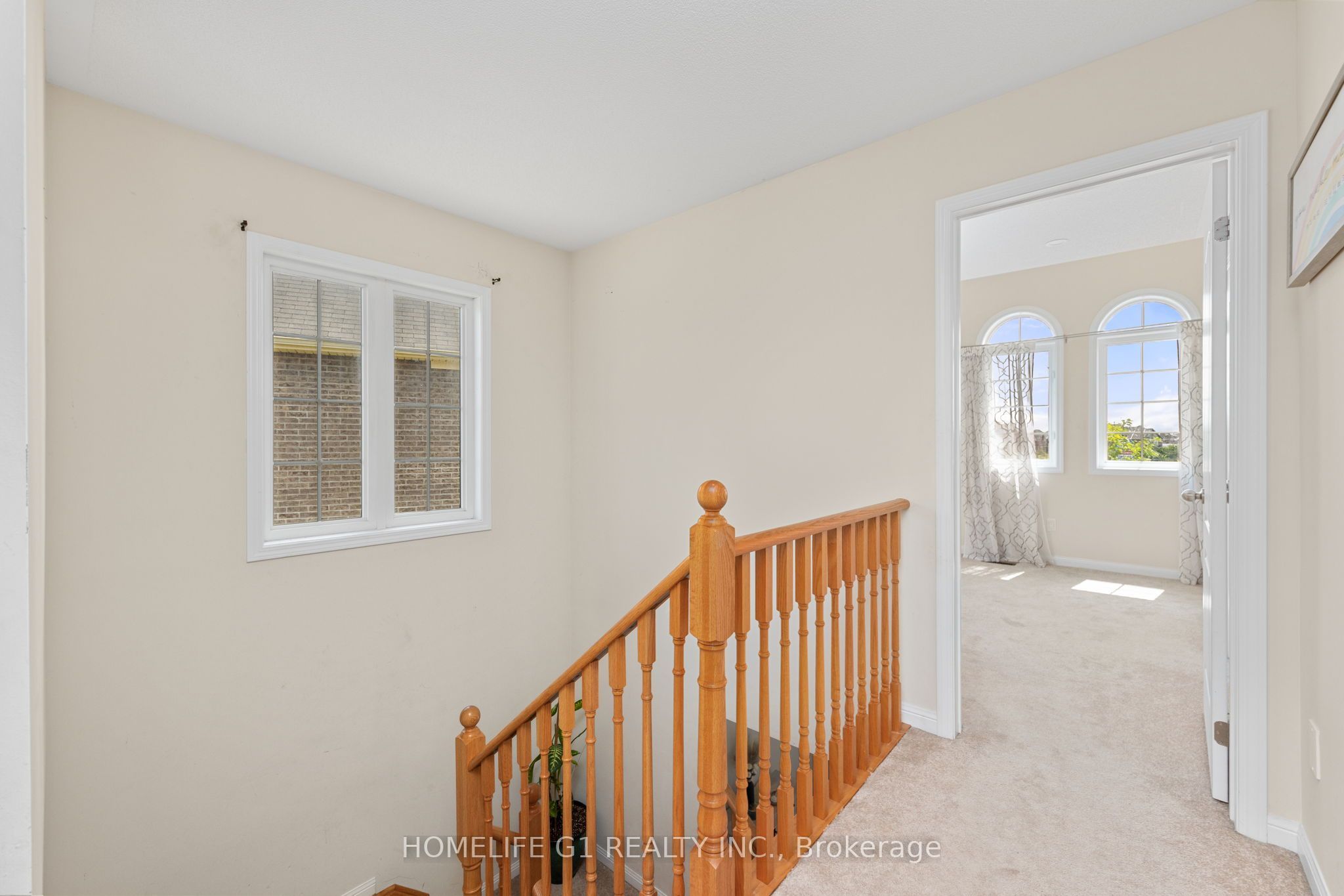 10 Hurst Drive Property Photo 15