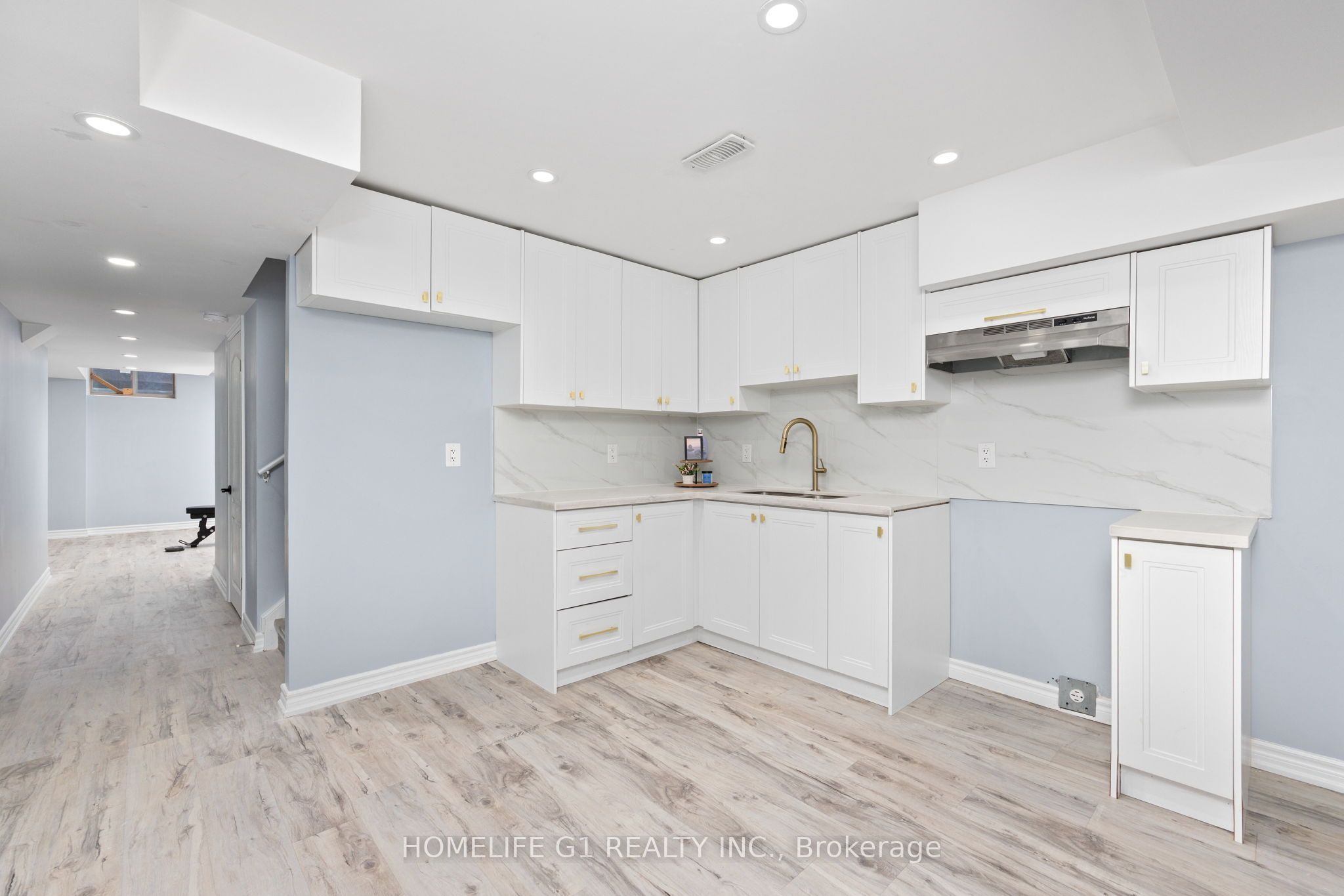 10 Hurst Drive Property Photo 30