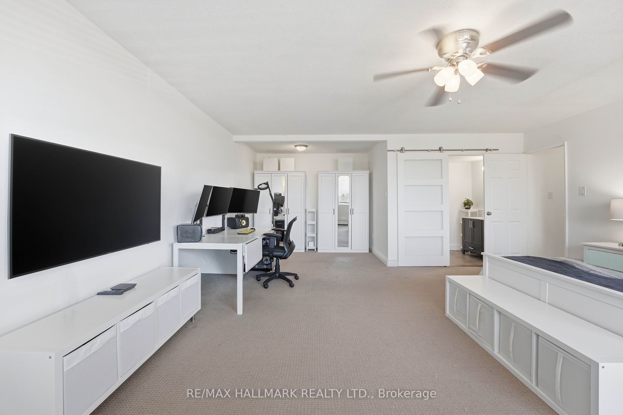 180 Markham Road 503 Property Photo 12