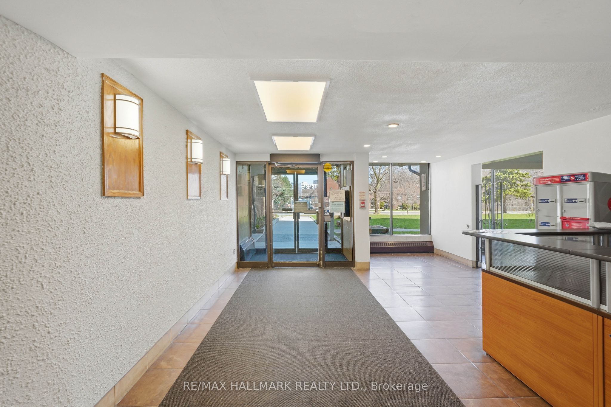 180 Markham Road 503 Property Photo 22