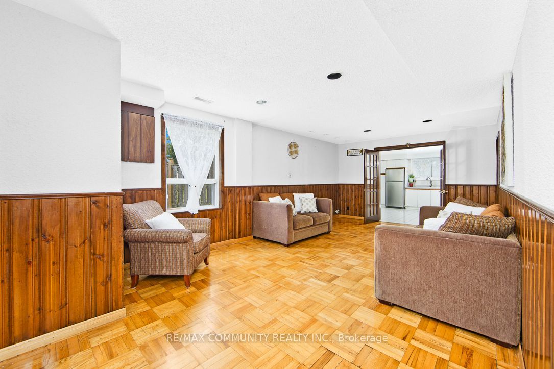 17 Tineta Crescent Property Photo 3