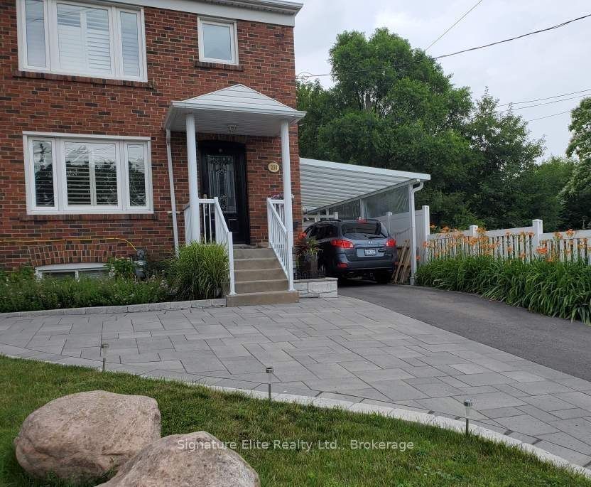 230 Clonmore Drive Lower Property Photo 2