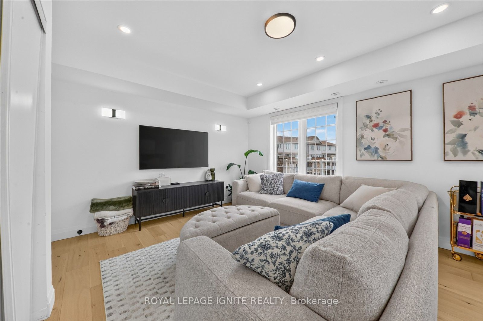 200 Mclevin Avenue 90 Property Photo 6