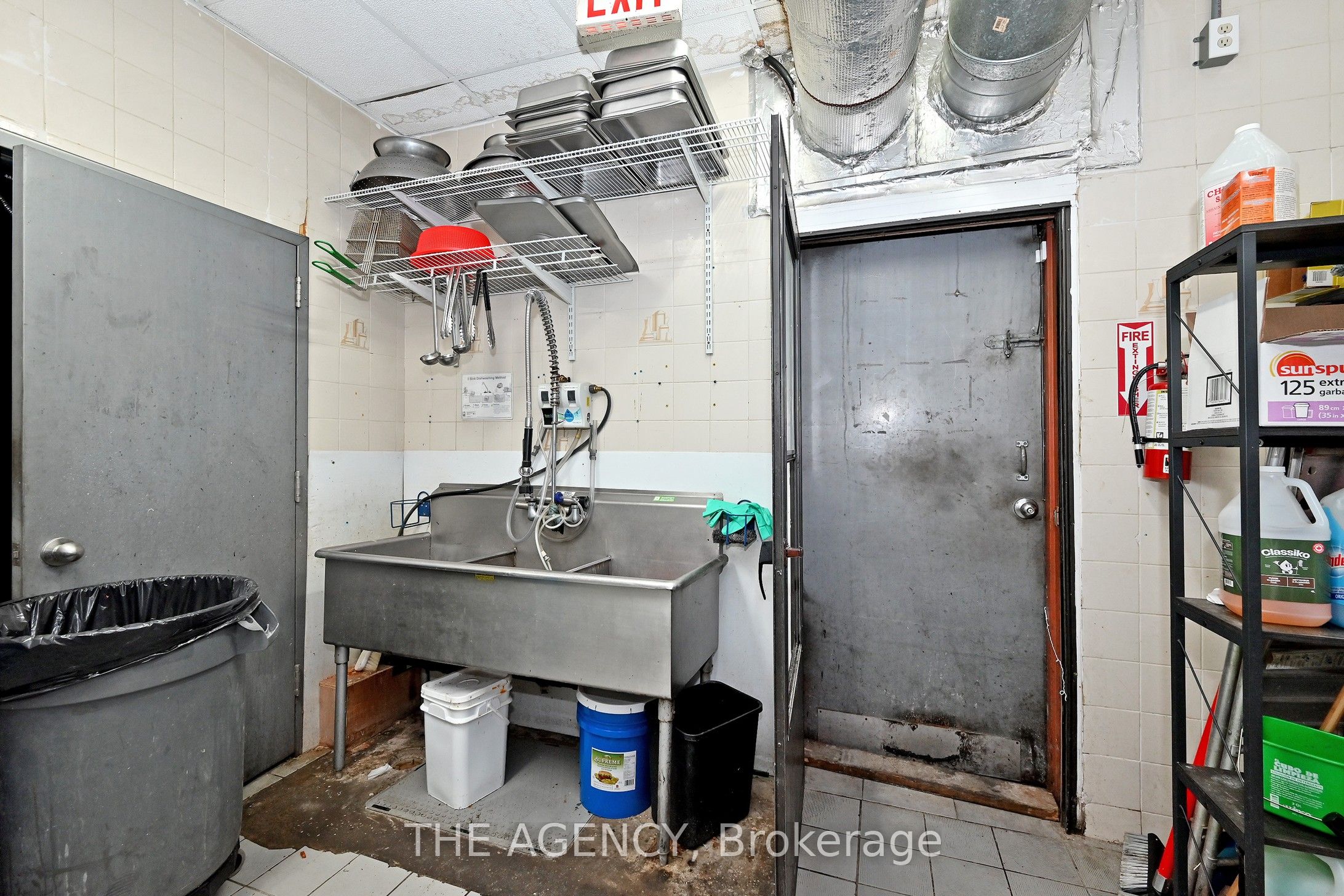 1540 Dundas Street E B-1 Property Photo 27