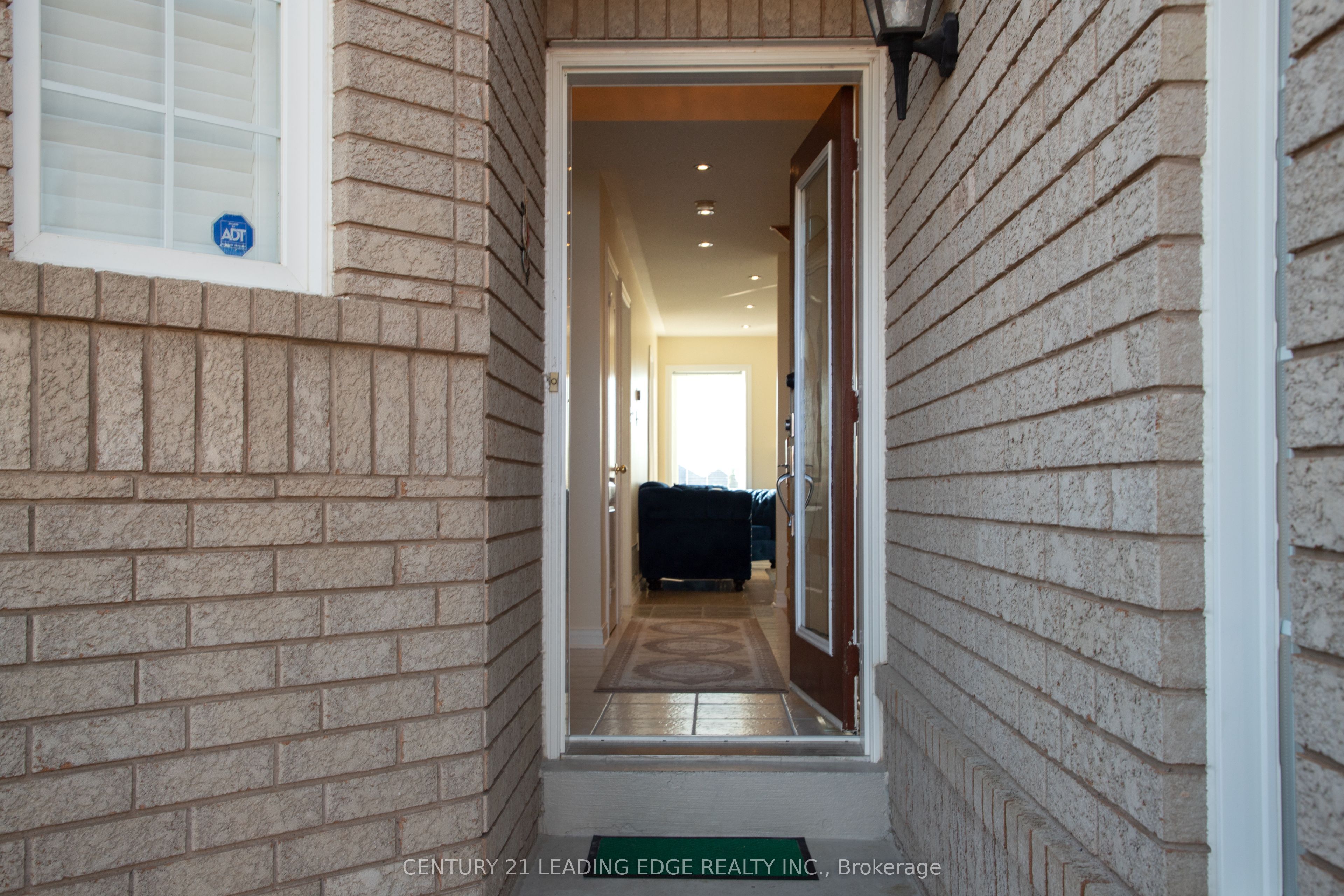 157 Dooley Crescent Property Photo 5
