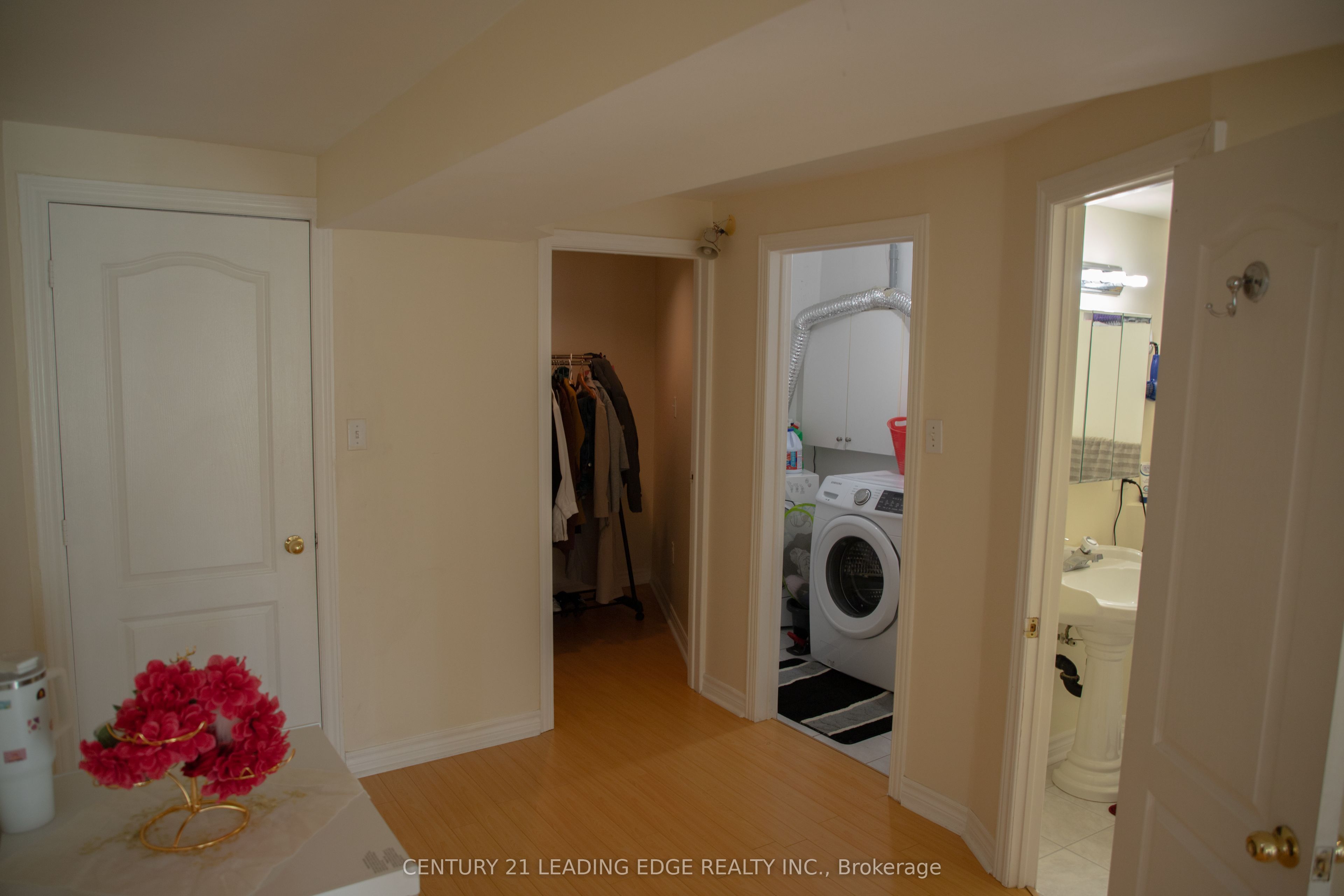 157 Dooley Crescent Property Photo 18