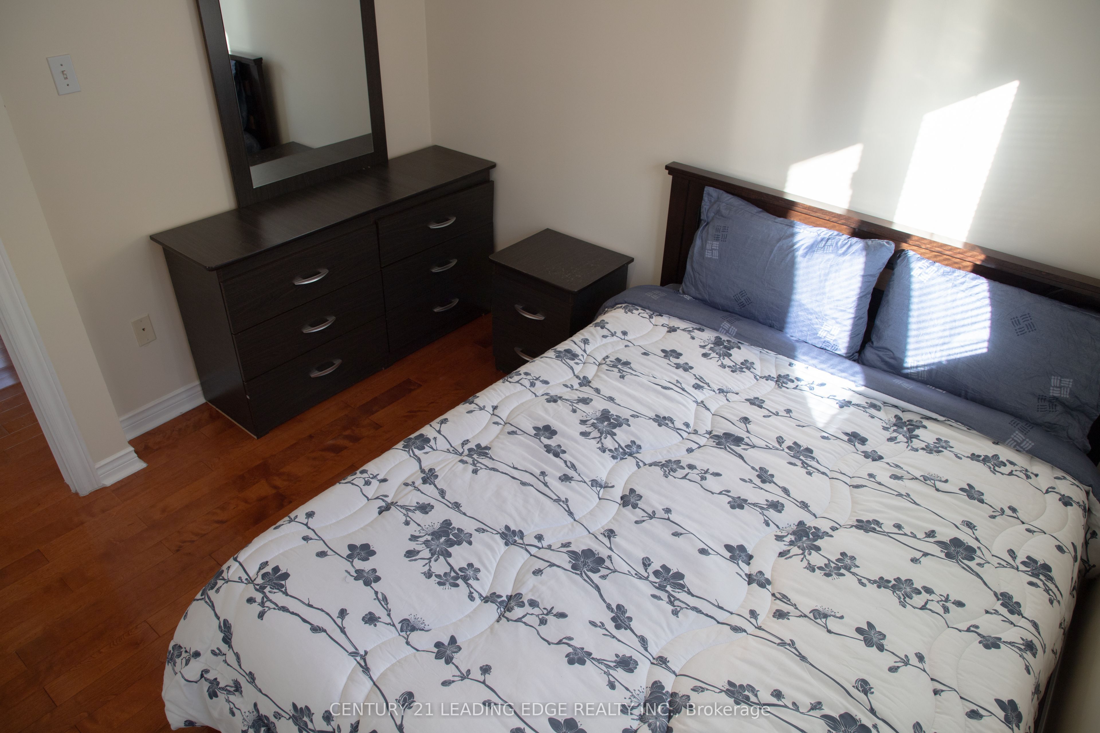 157 Dooley Crescent Property Photo 37