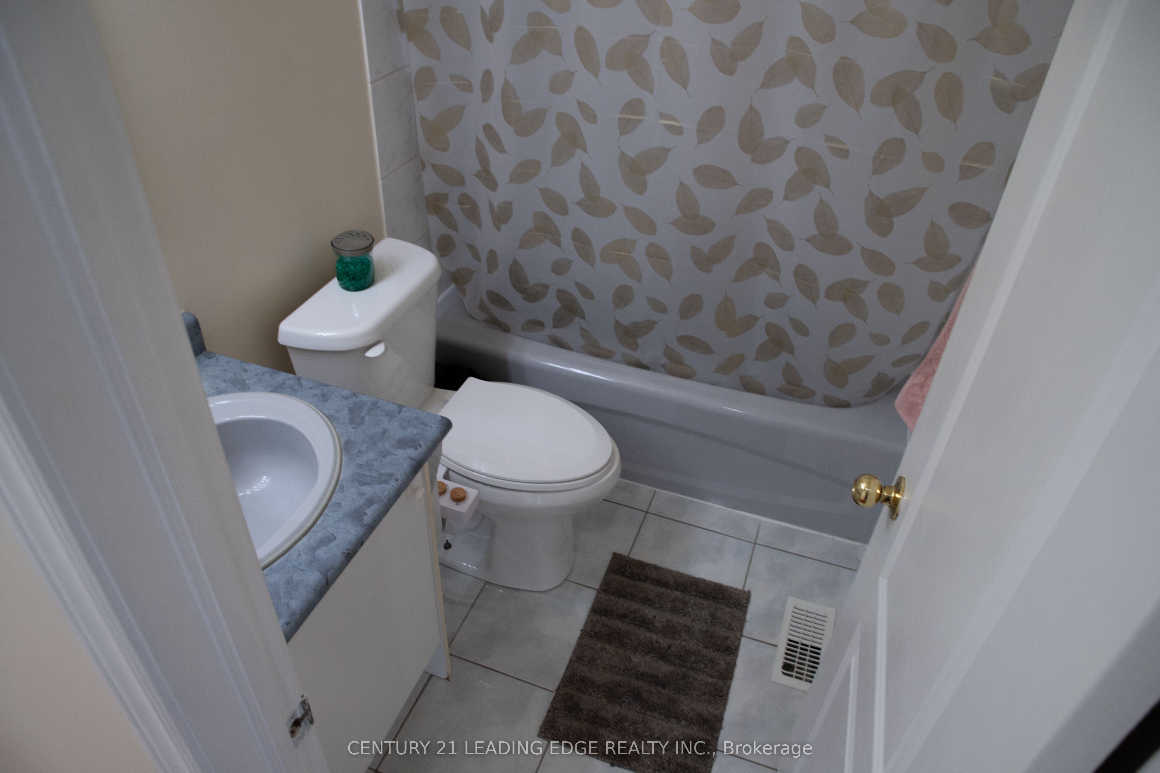 157 Dooley Crescent Property Photo 38