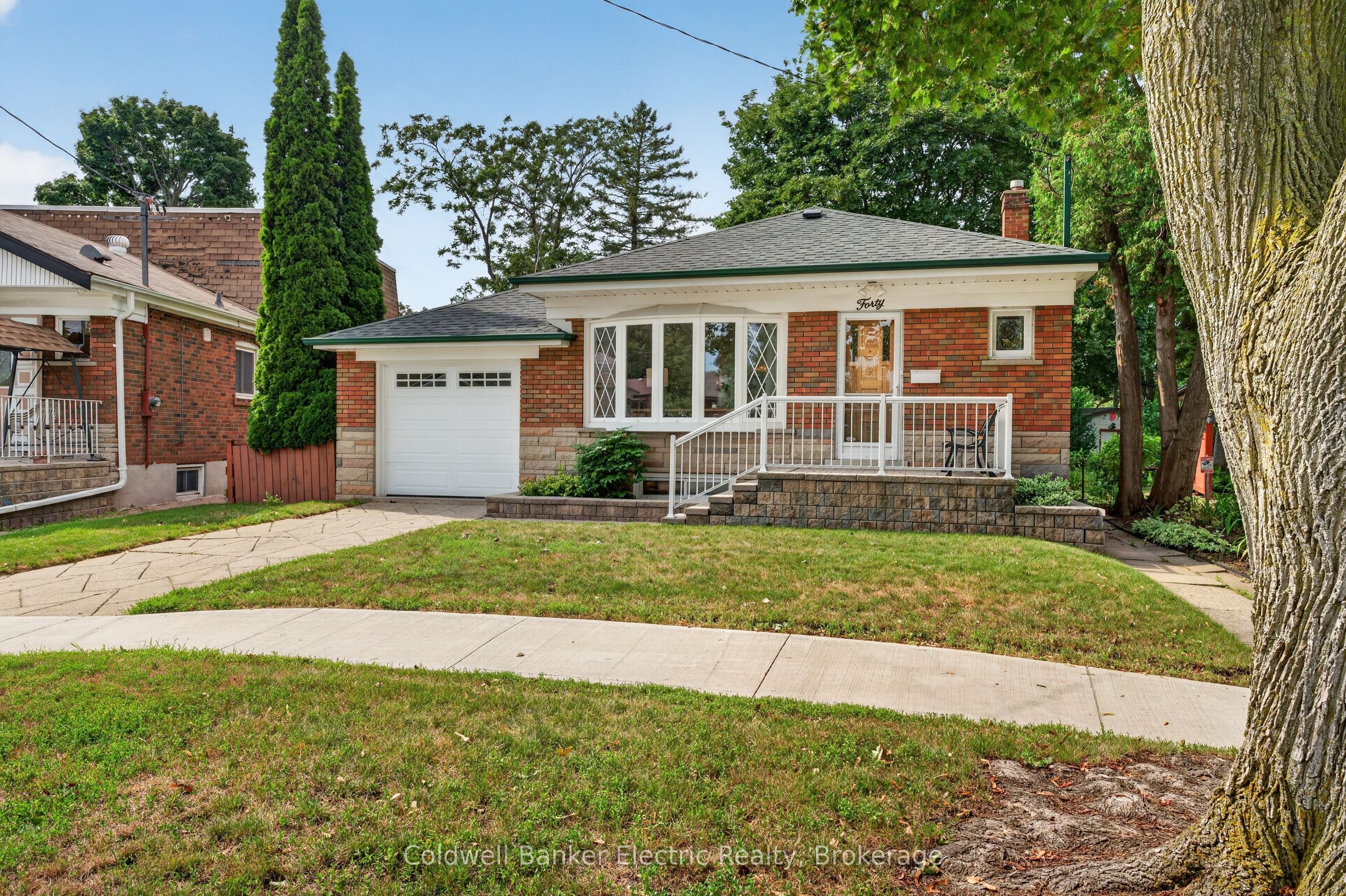 40 Wortham Drive Property Photo 2