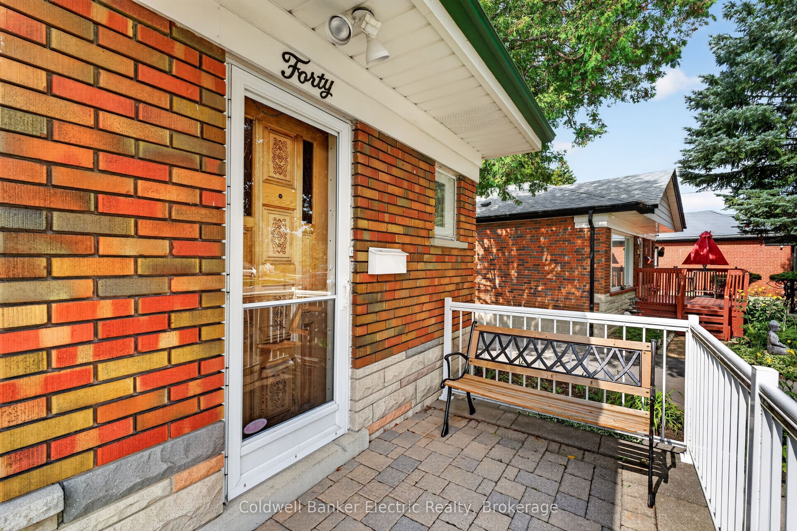 40 Wortham Drive Property Photo 3