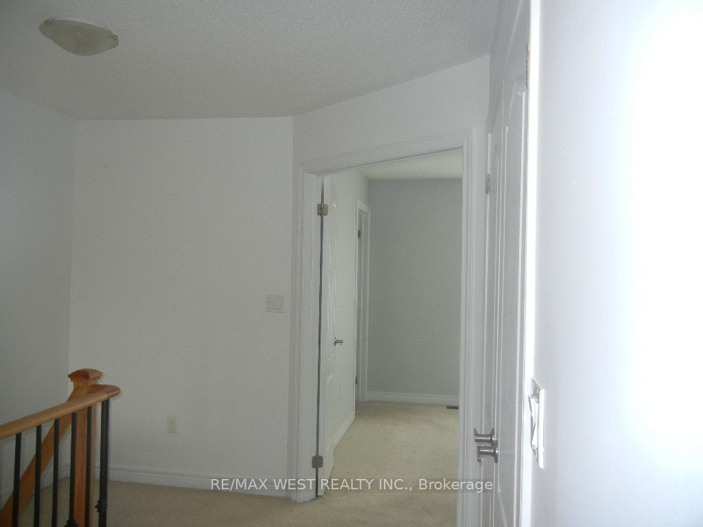 12 Waterstone Way Property Photo 25