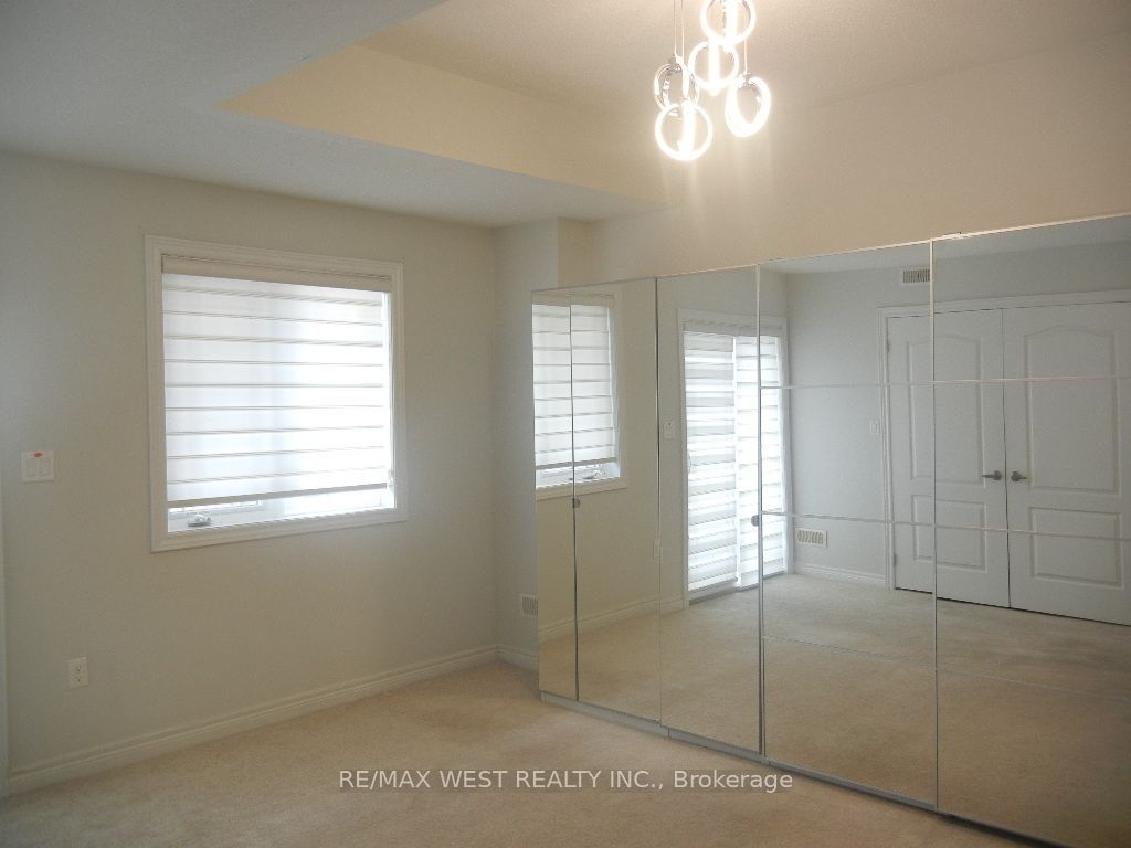12 Waterstone Way Property Photo 26