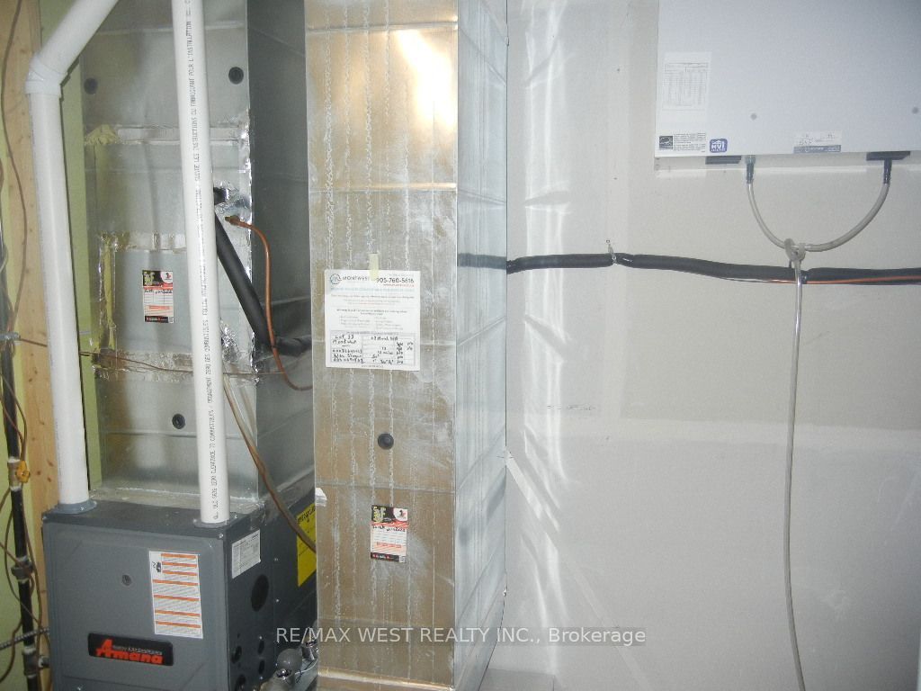 12 Waterstone Way Property Photo 29