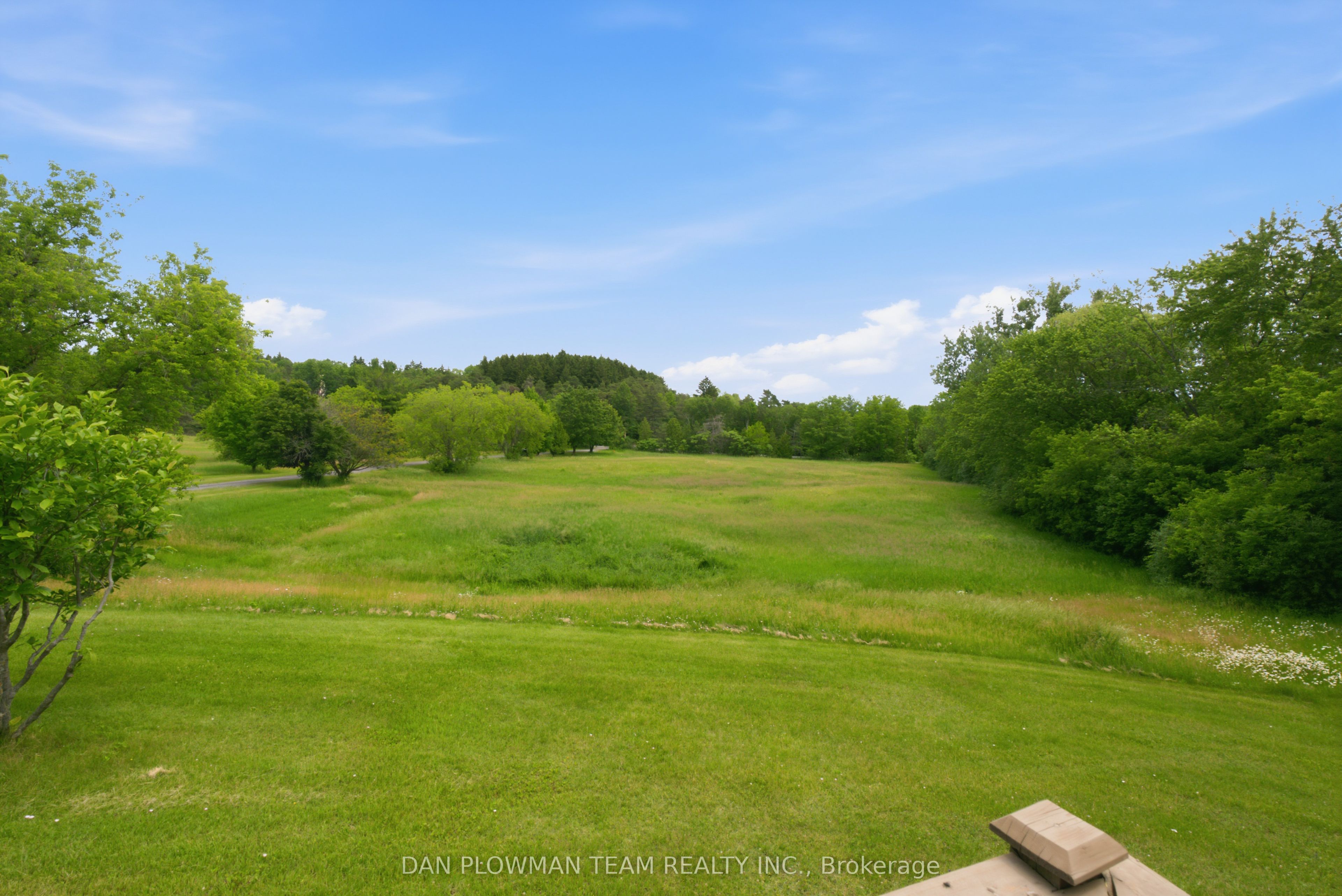 9640 Dagmar Road Property Photo 4
