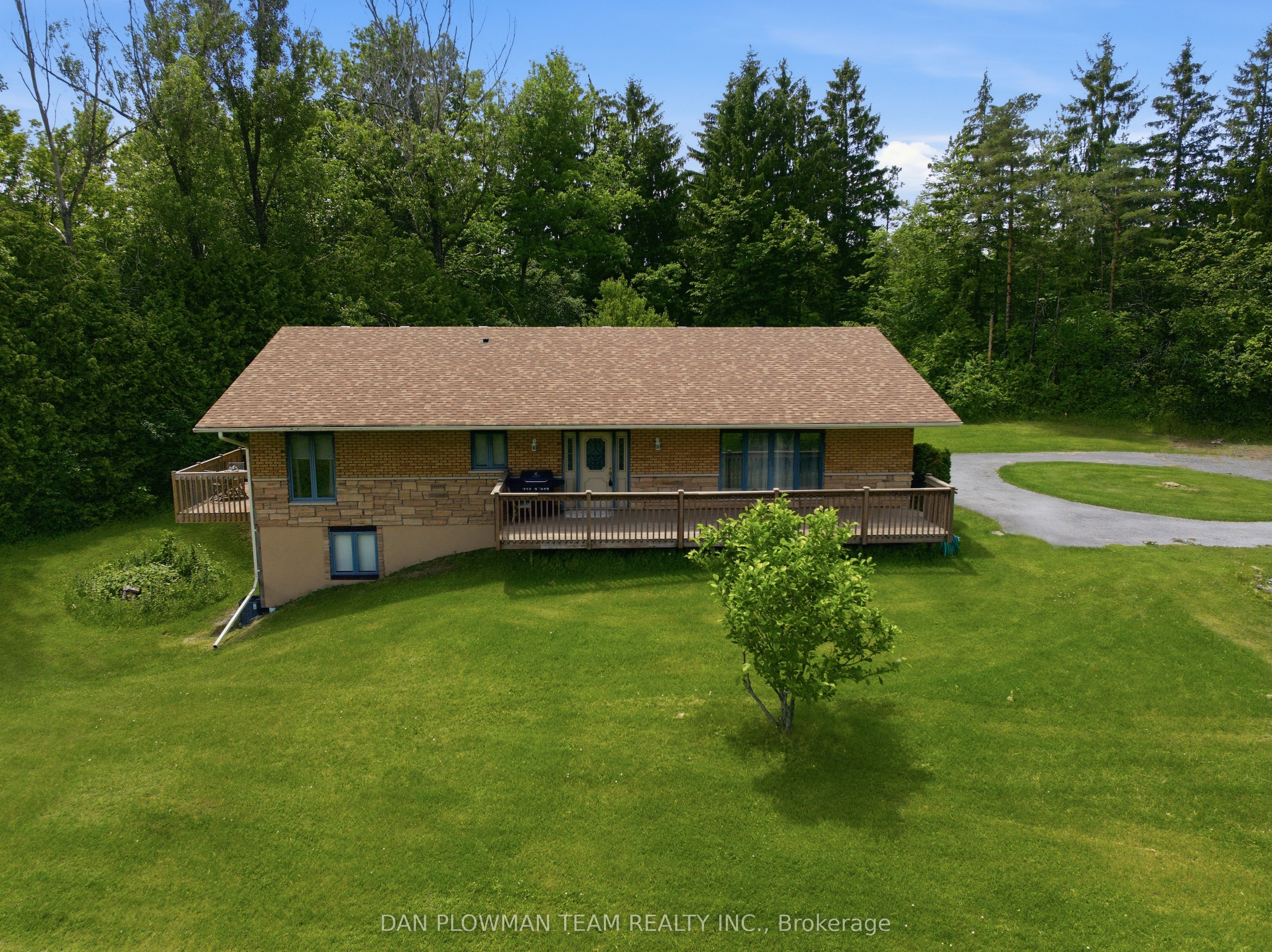 9640 Dagmar Road Property Photo 6