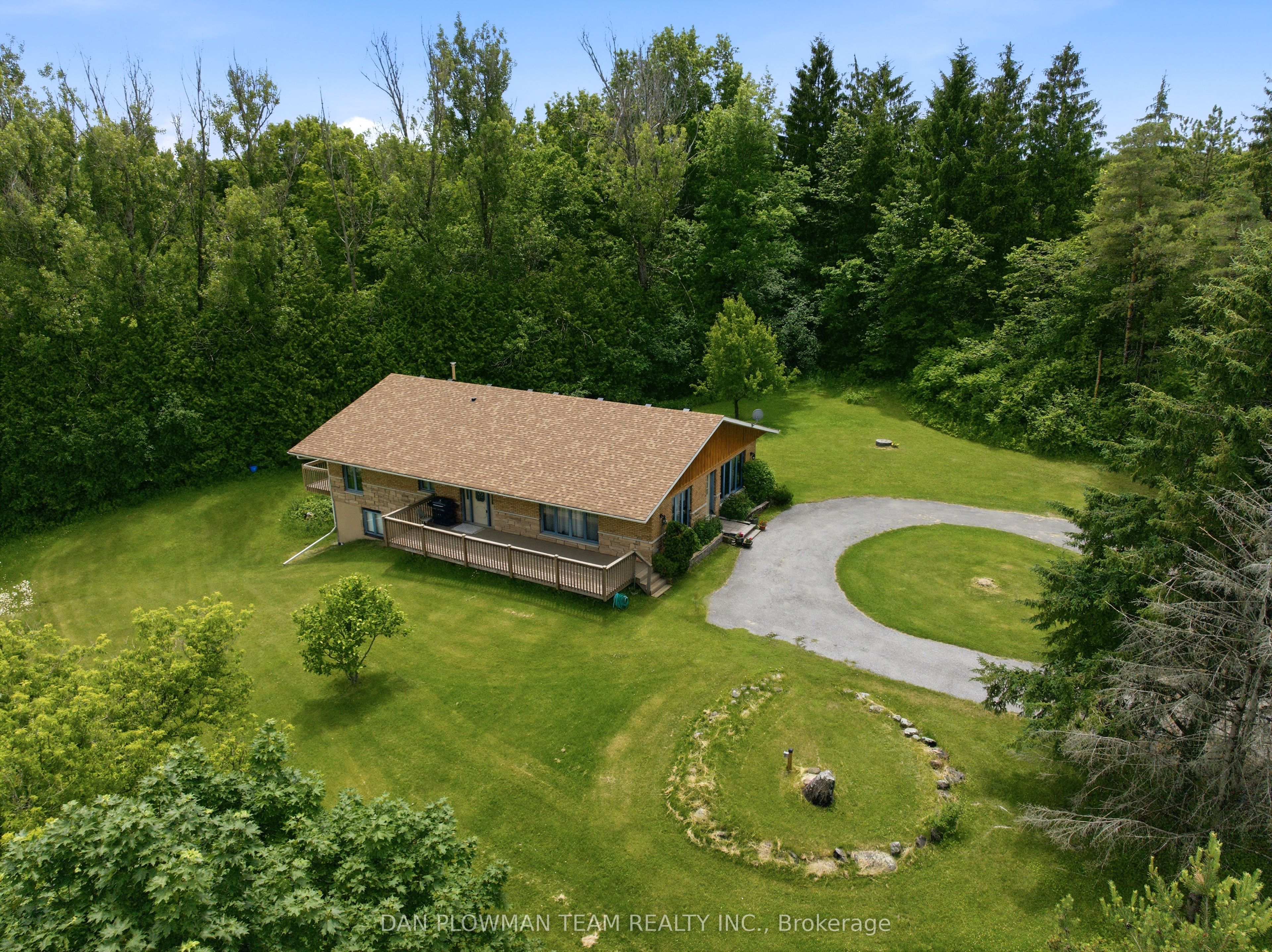 9640 Dagmar Road Property Photo 7