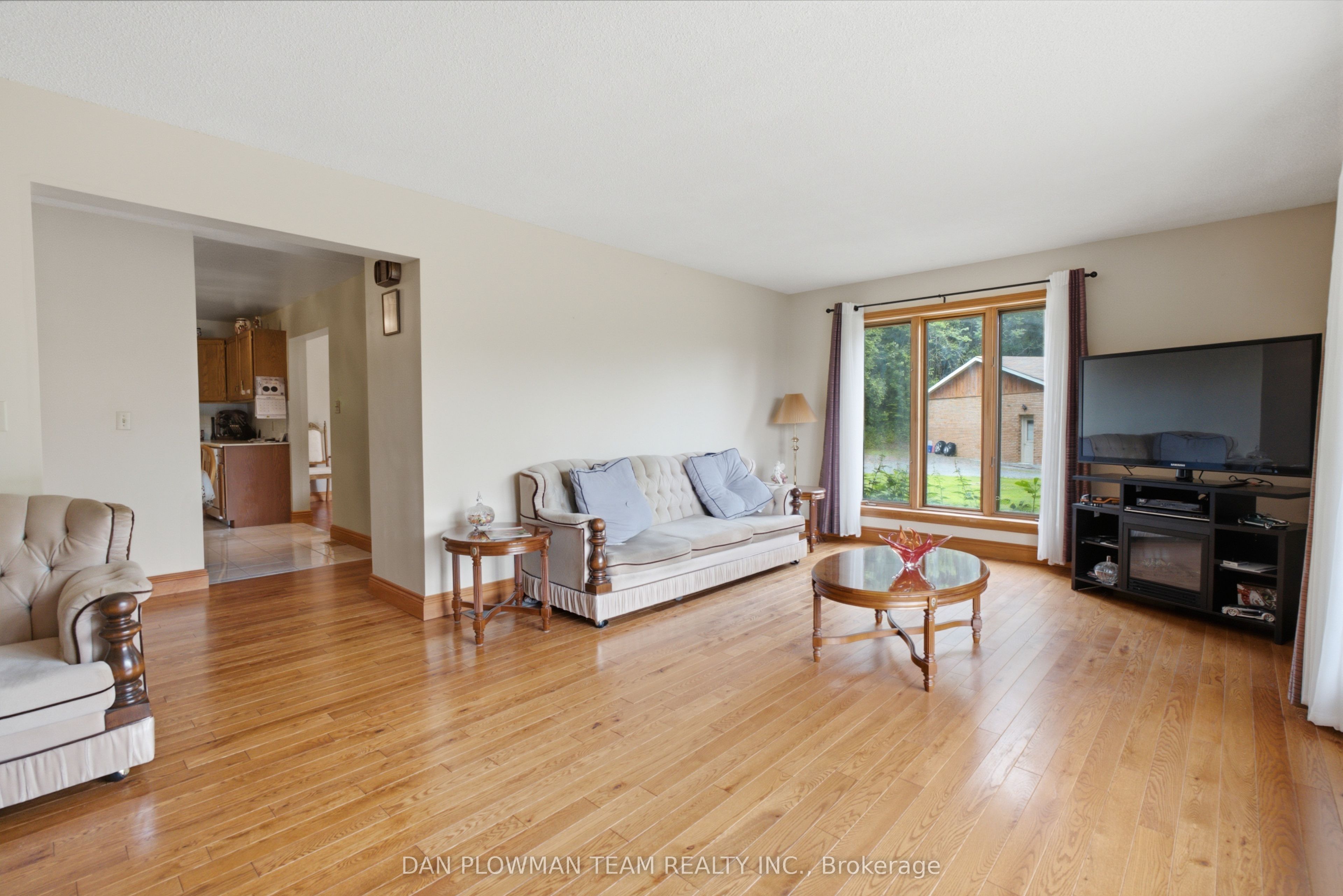 9640 Dagmar Road Property Photo 13