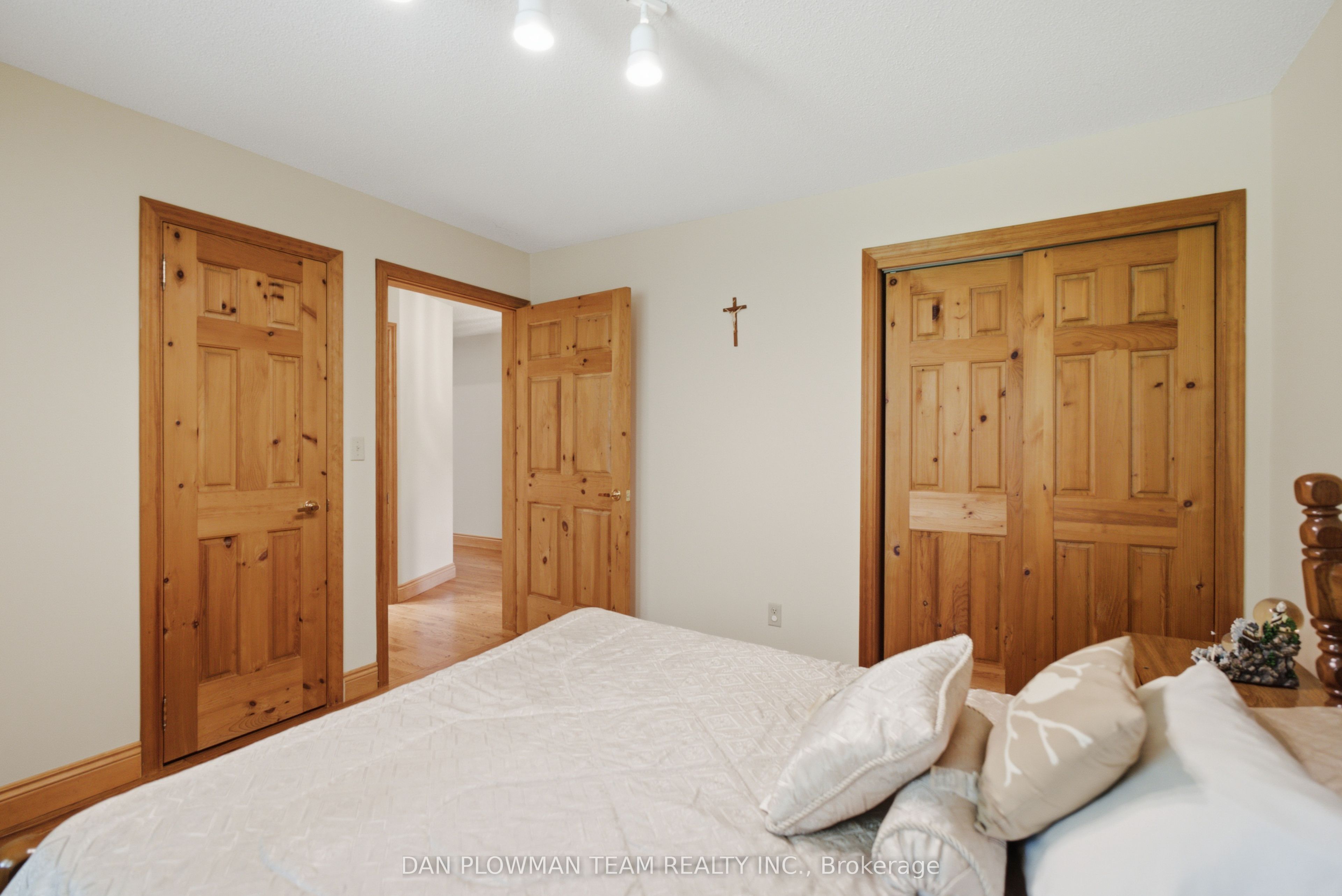 9640 Dagmar Road Property Photo 28
