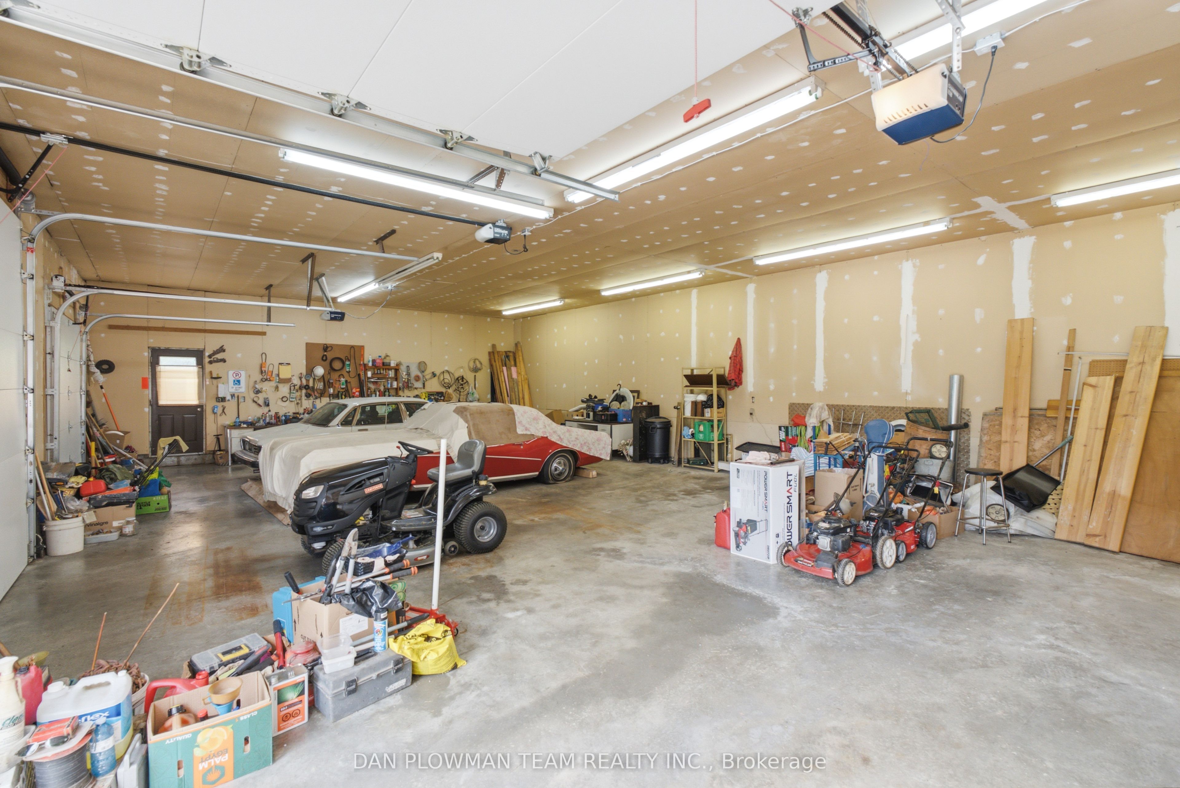 9640 Dagmar Road Property Photo 41