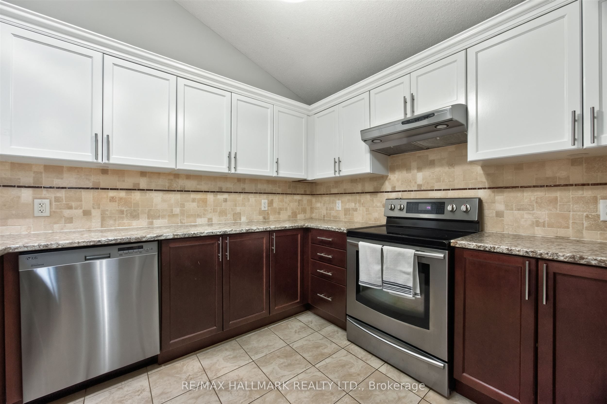 563 Luple Avenue Property Photo 16