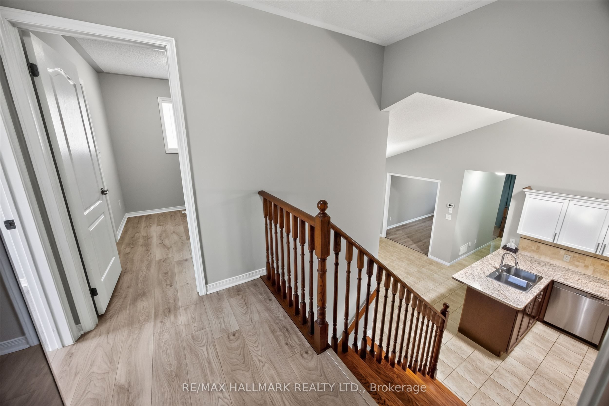 563 Luple Avenue Property Photo 23