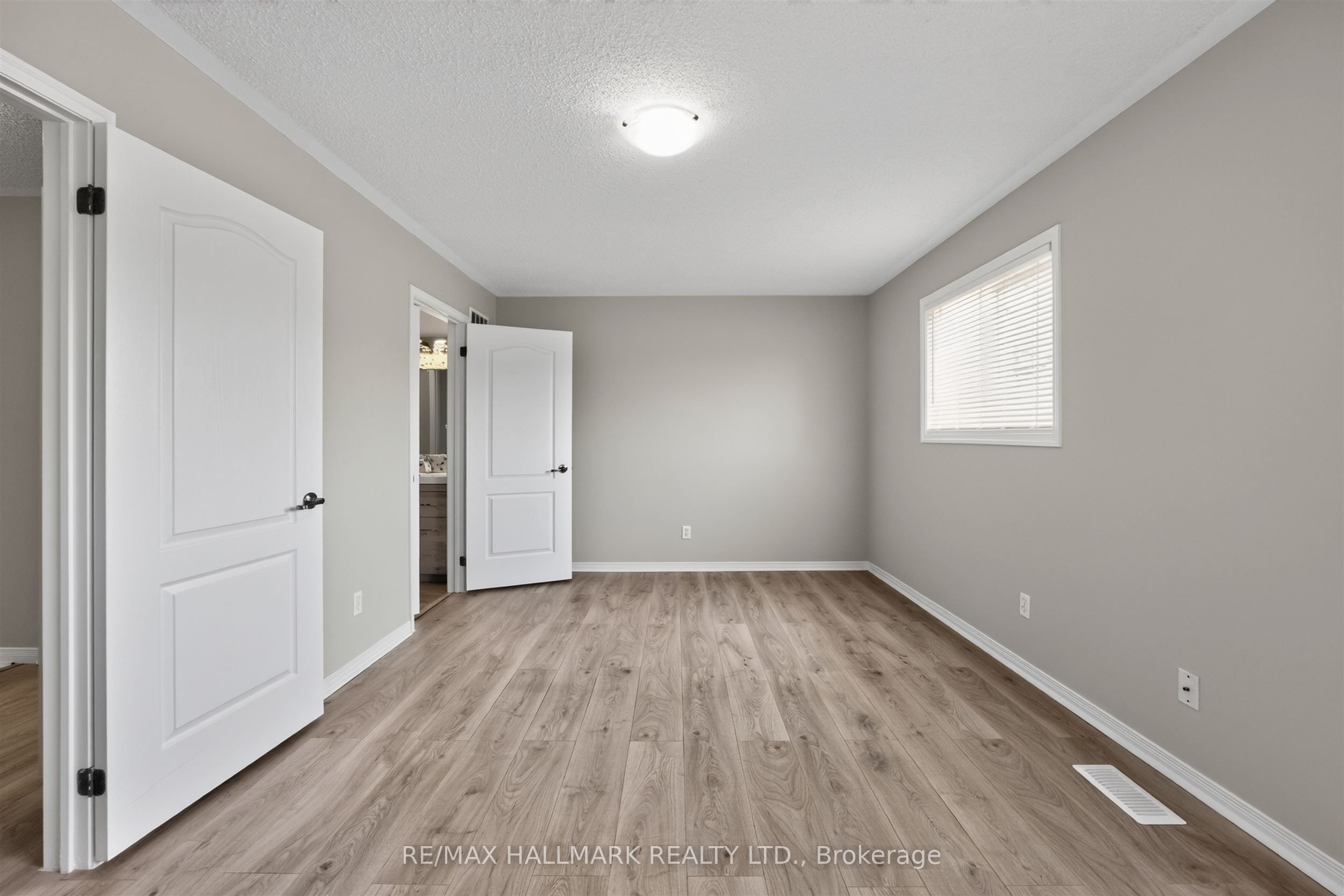 563 Luple Avenue Property Photo 24