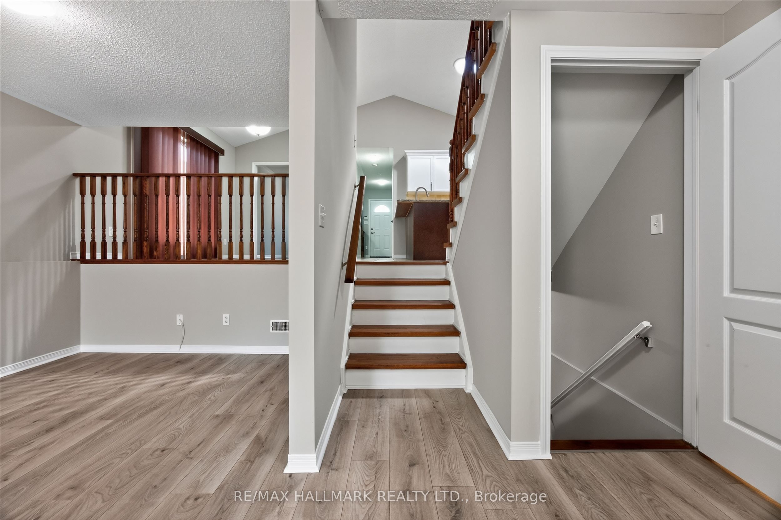 563 Luple Avenue Property Photo 40