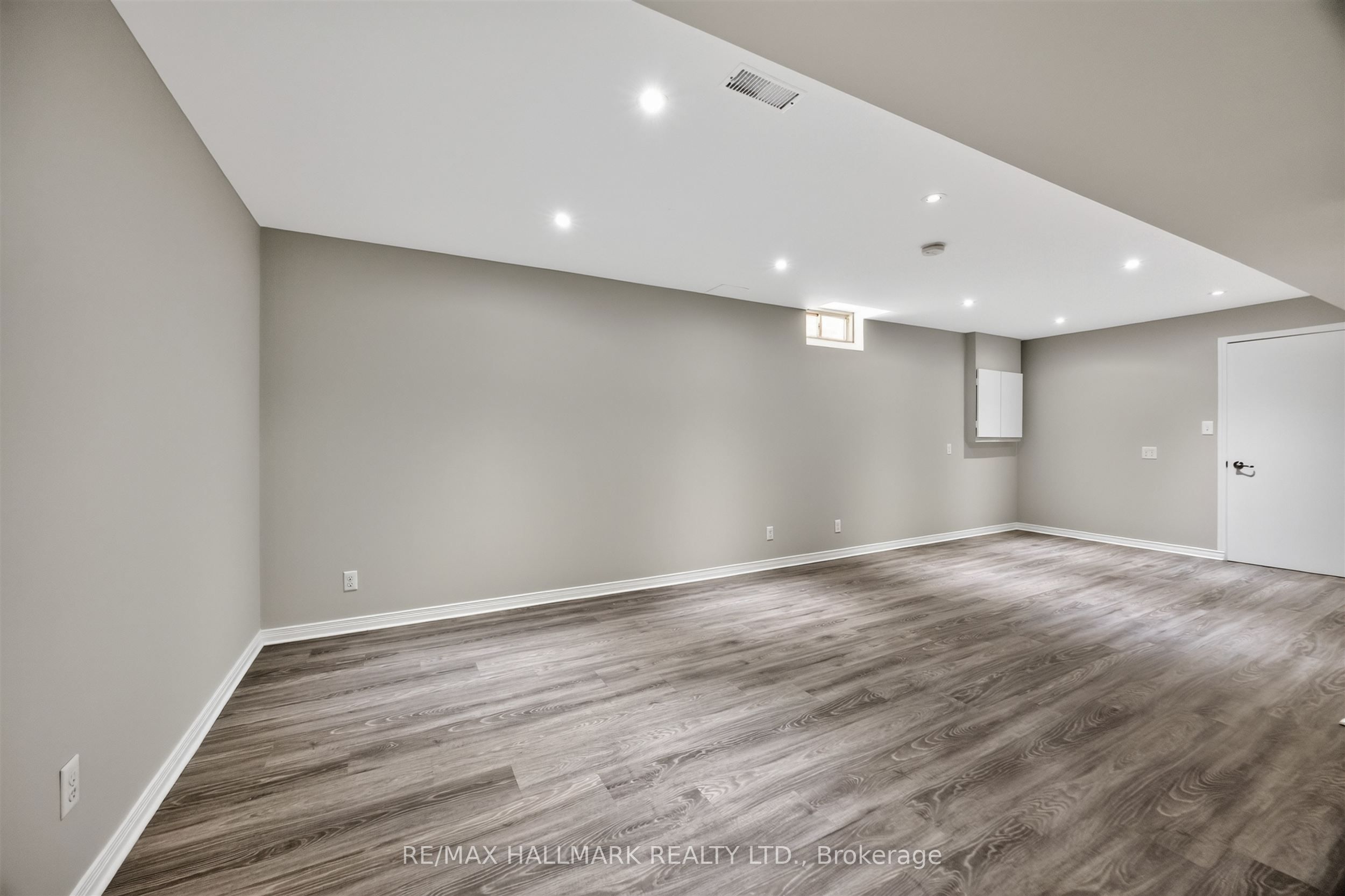 563 Luple Avenue Property Photo 44