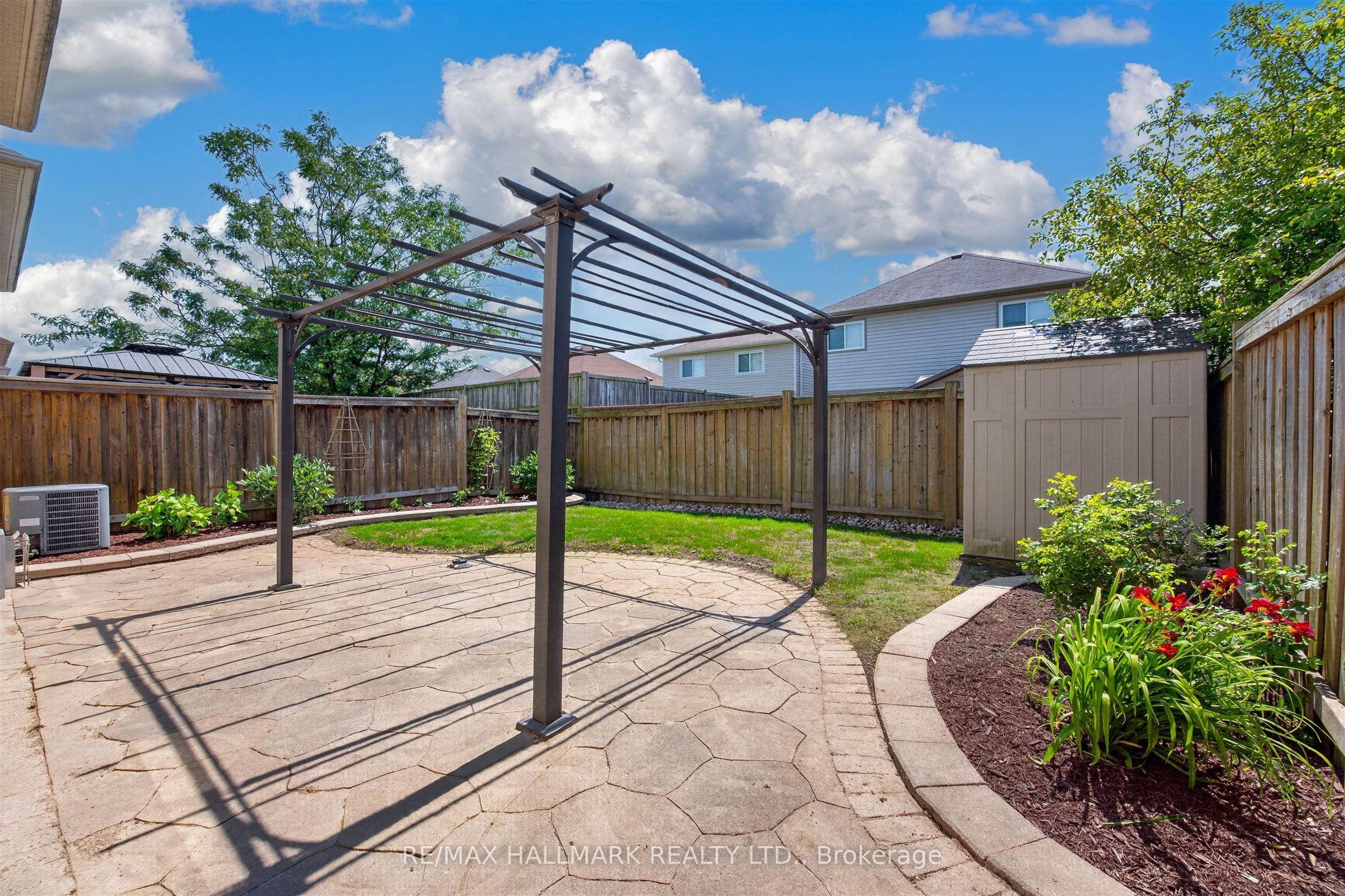 563 Luple Avenue Property Photo 48