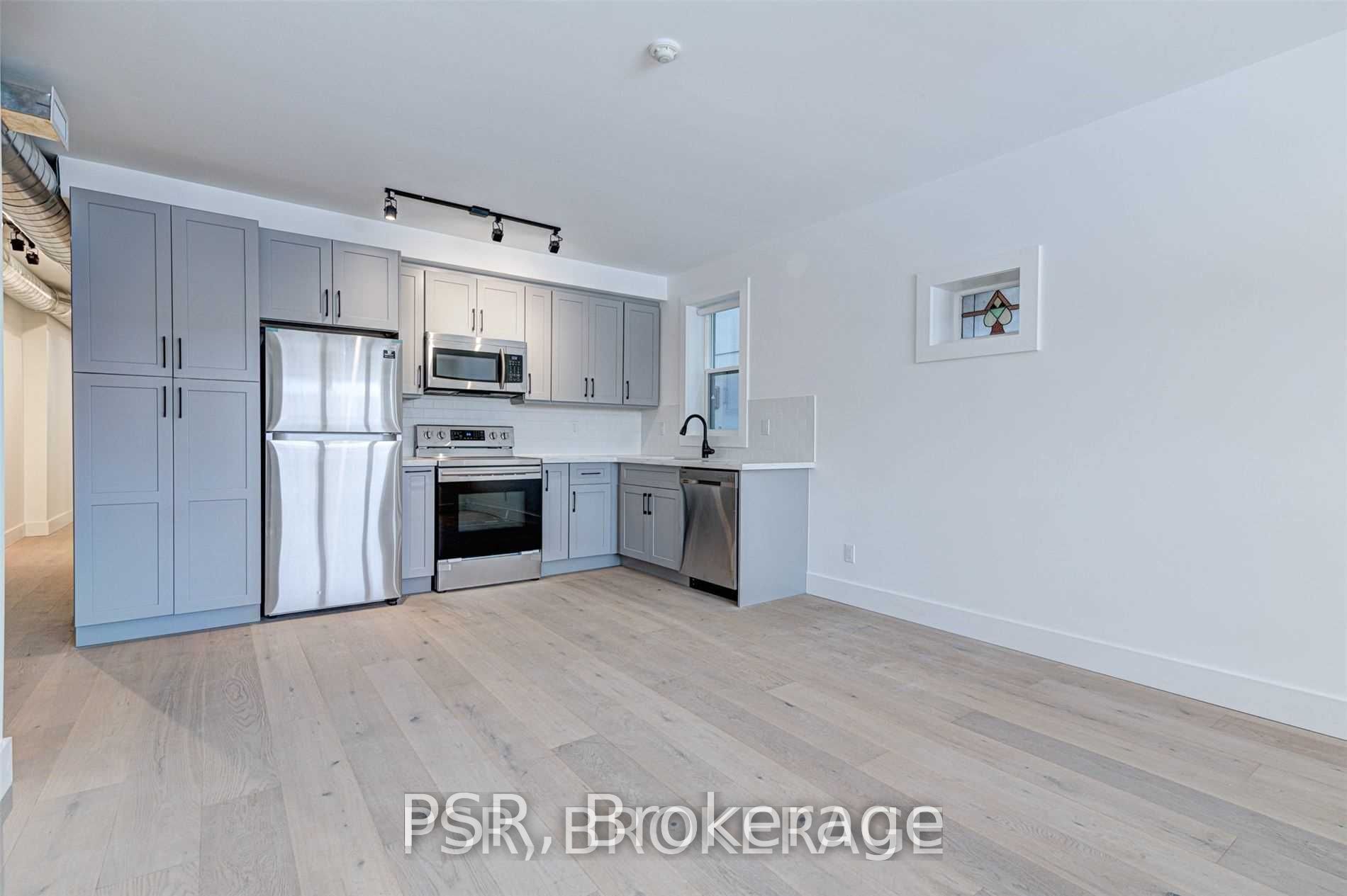87 Hammersmith Avenue Main Property Photo 4