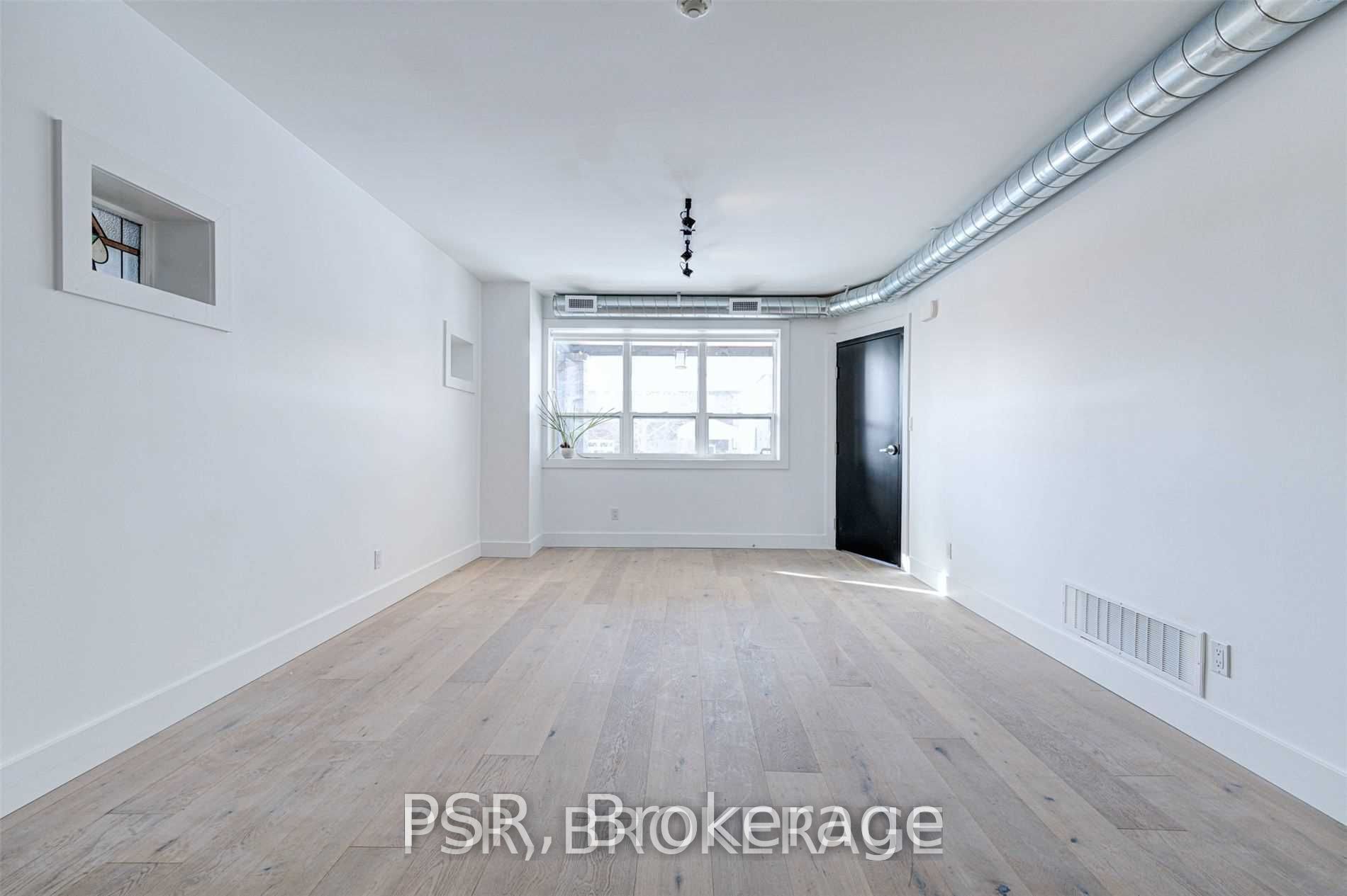 87 Hammersmith Avenue Main Property Photo 6