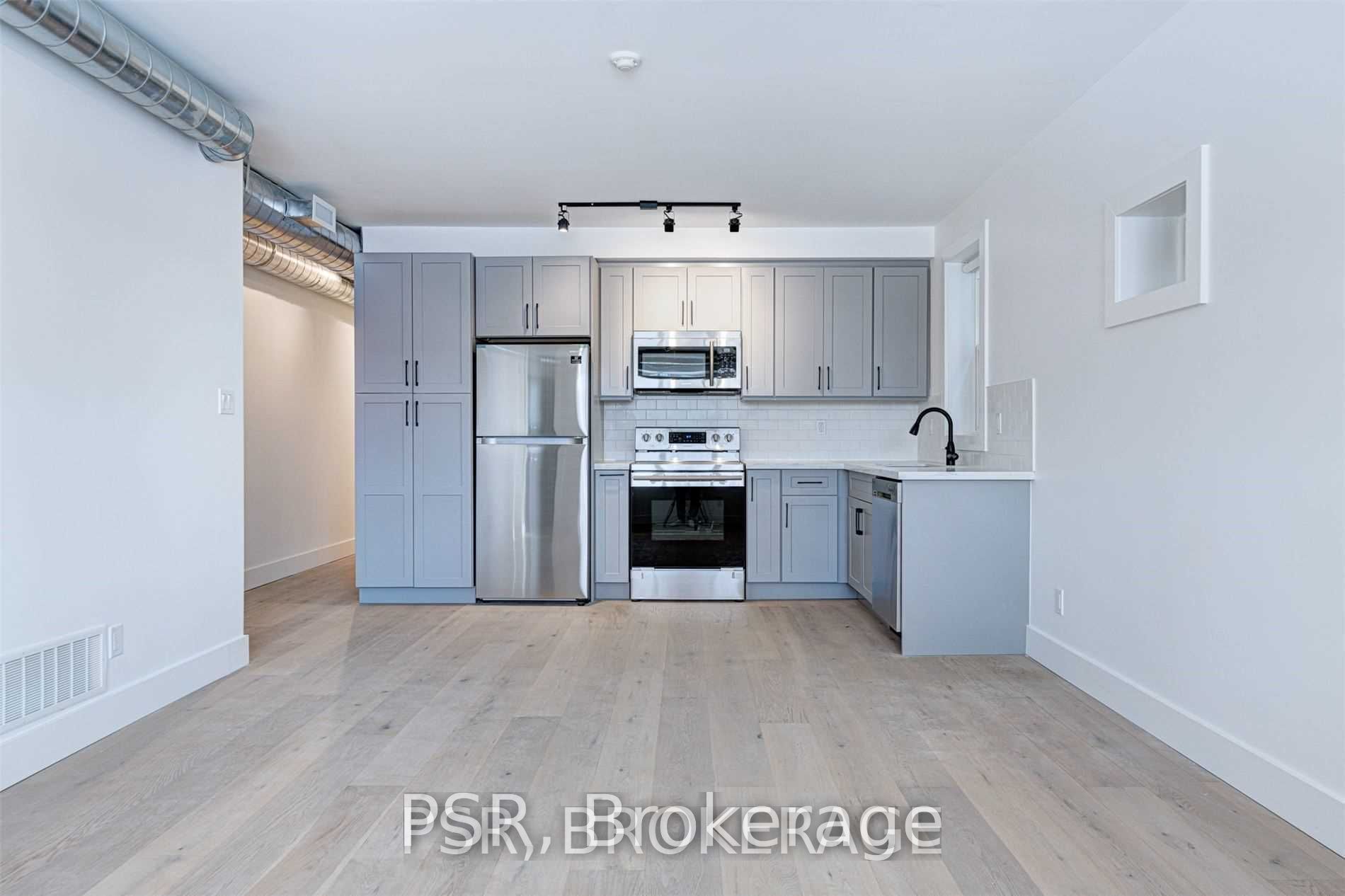 87 Hammersmith Avenue Main Property Photo 15