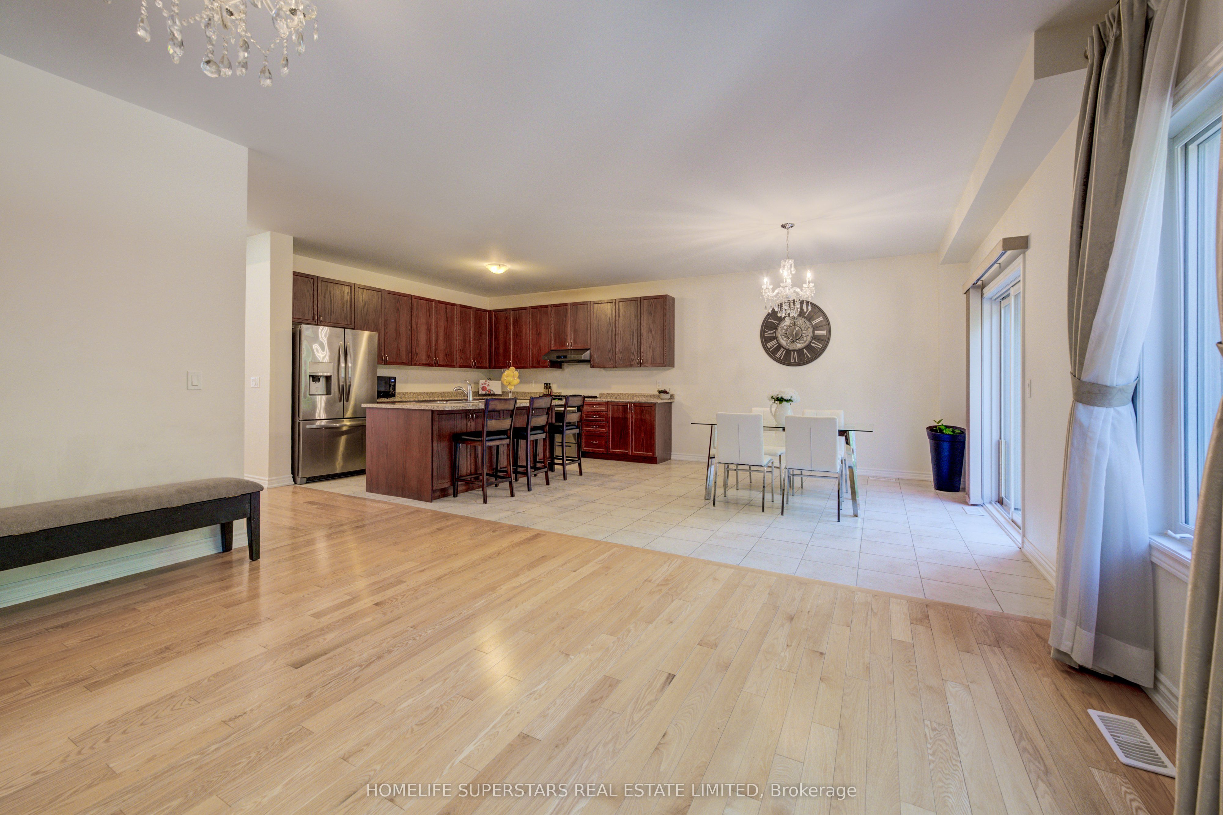 27 Upperview Place Property Photo 10