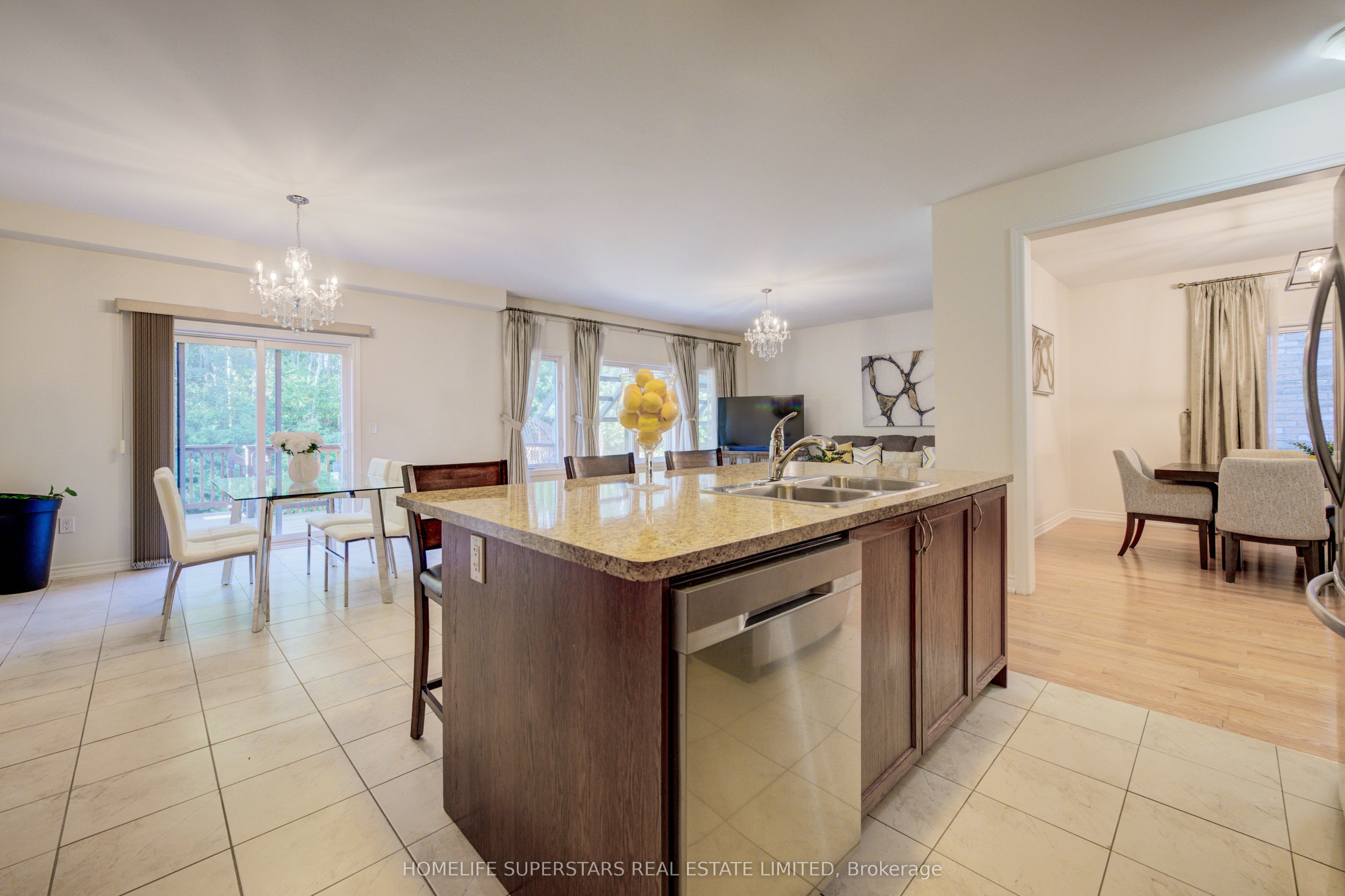 27 Upperview Place Property Photo 16