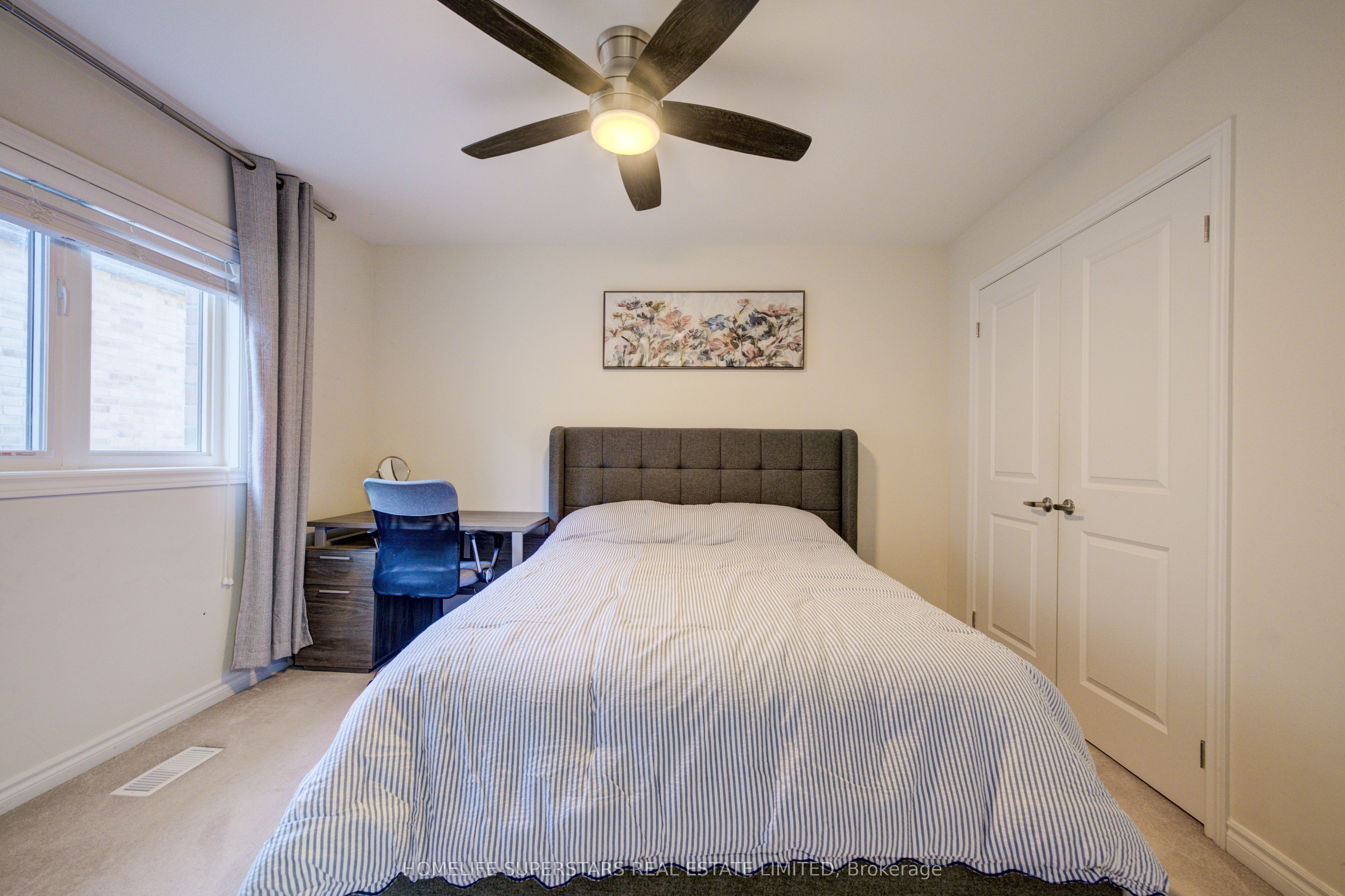 27 Upperview Place Property Photo 36