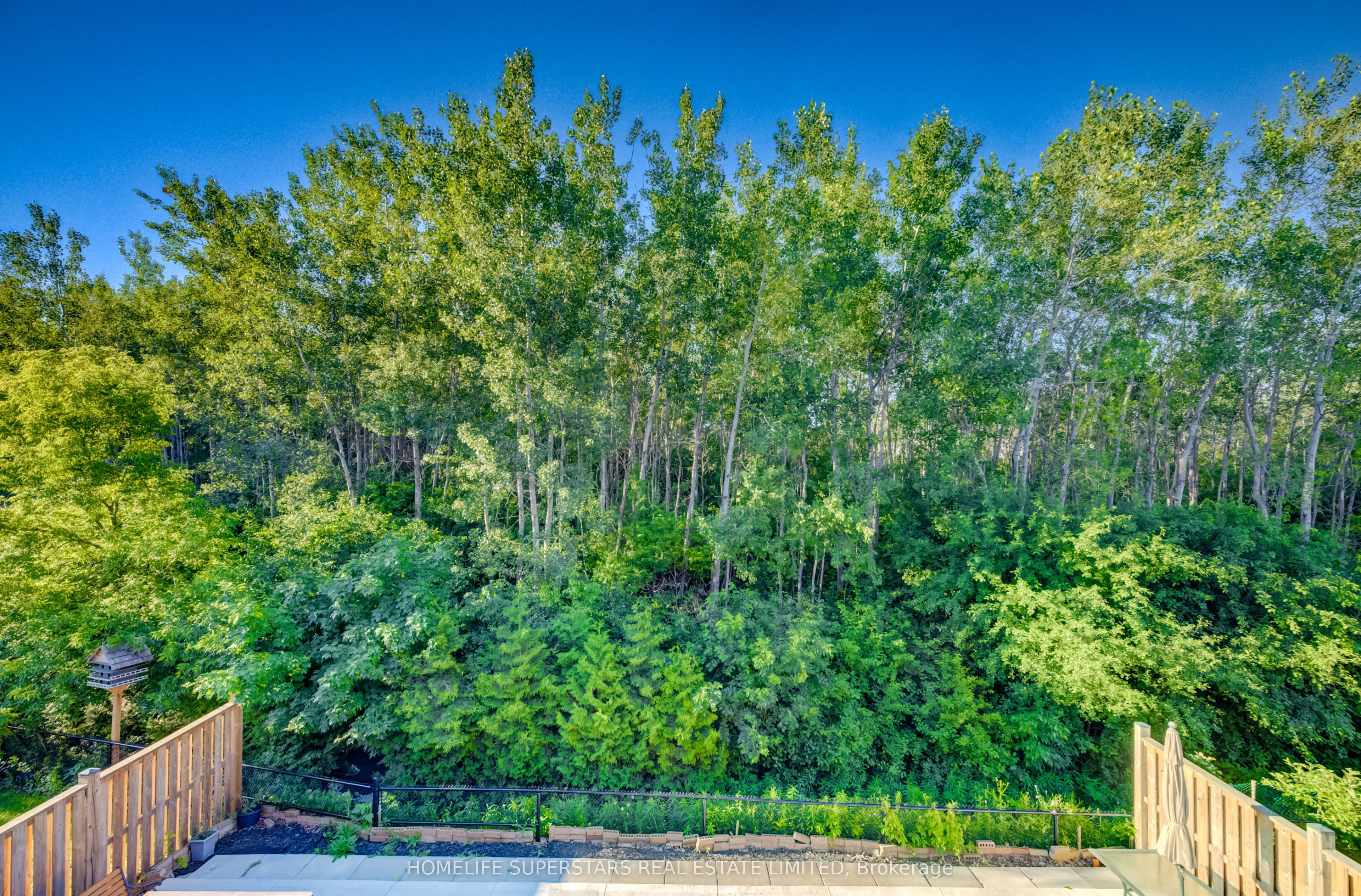 27 Upperview Place Property Photo 41