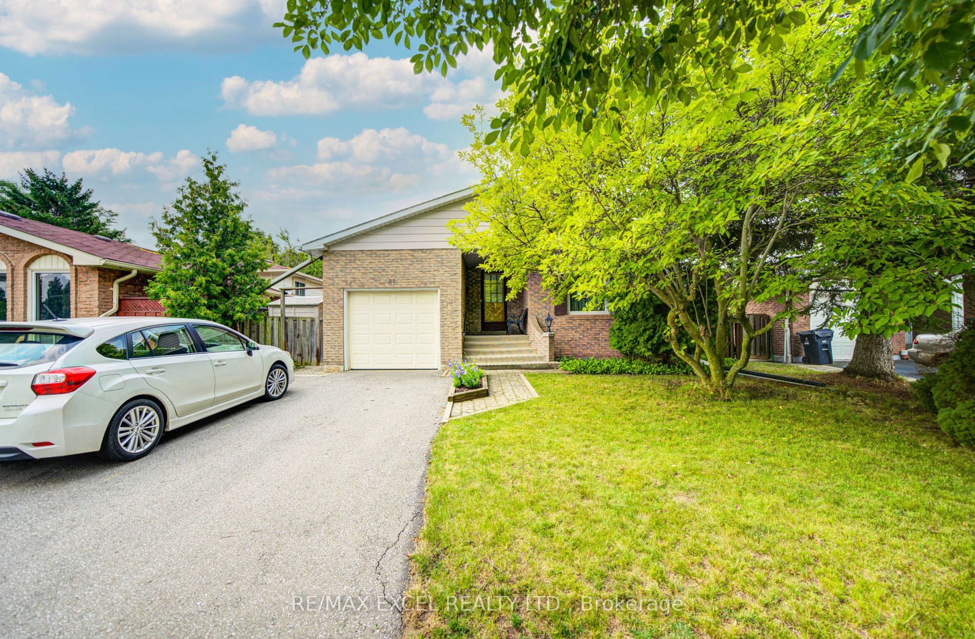 81 Amanda Drive Property Photo 1