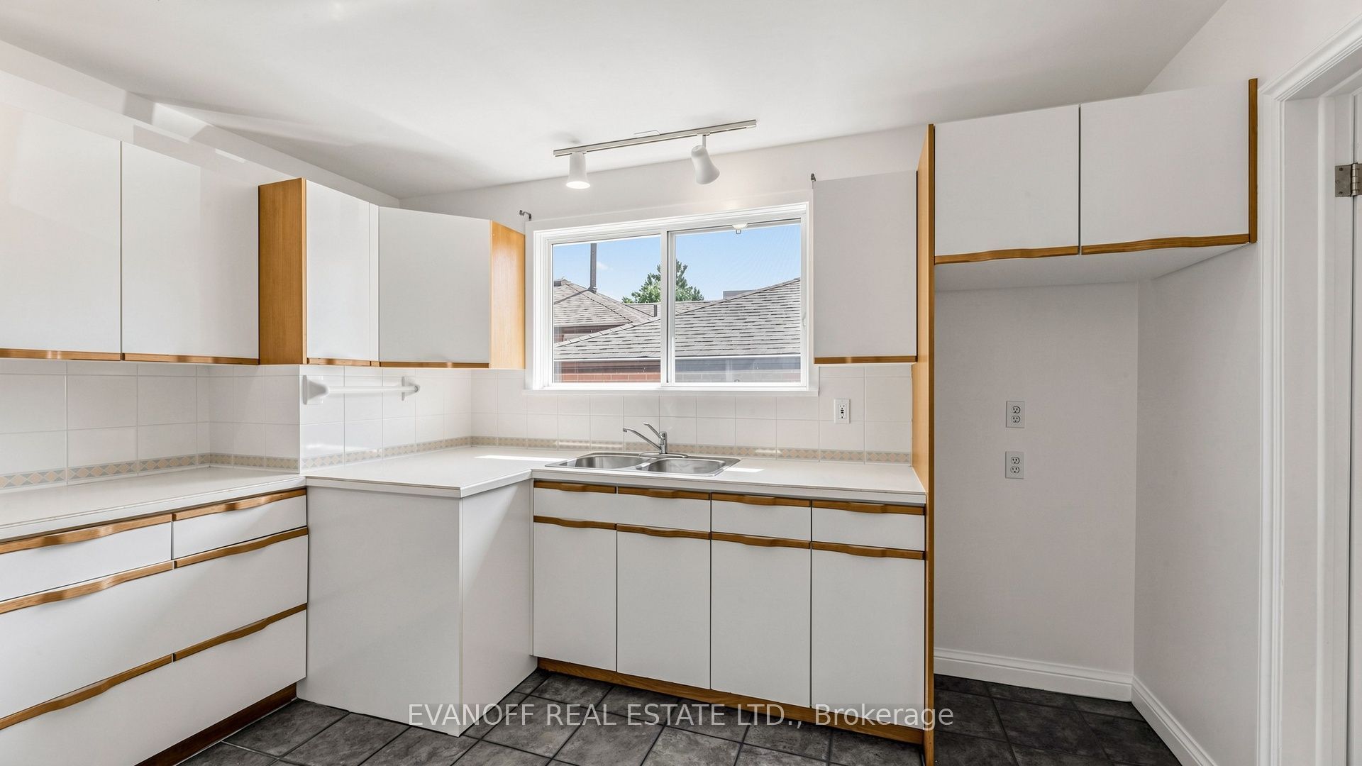 23 Earswick Drive Property Photo 14
