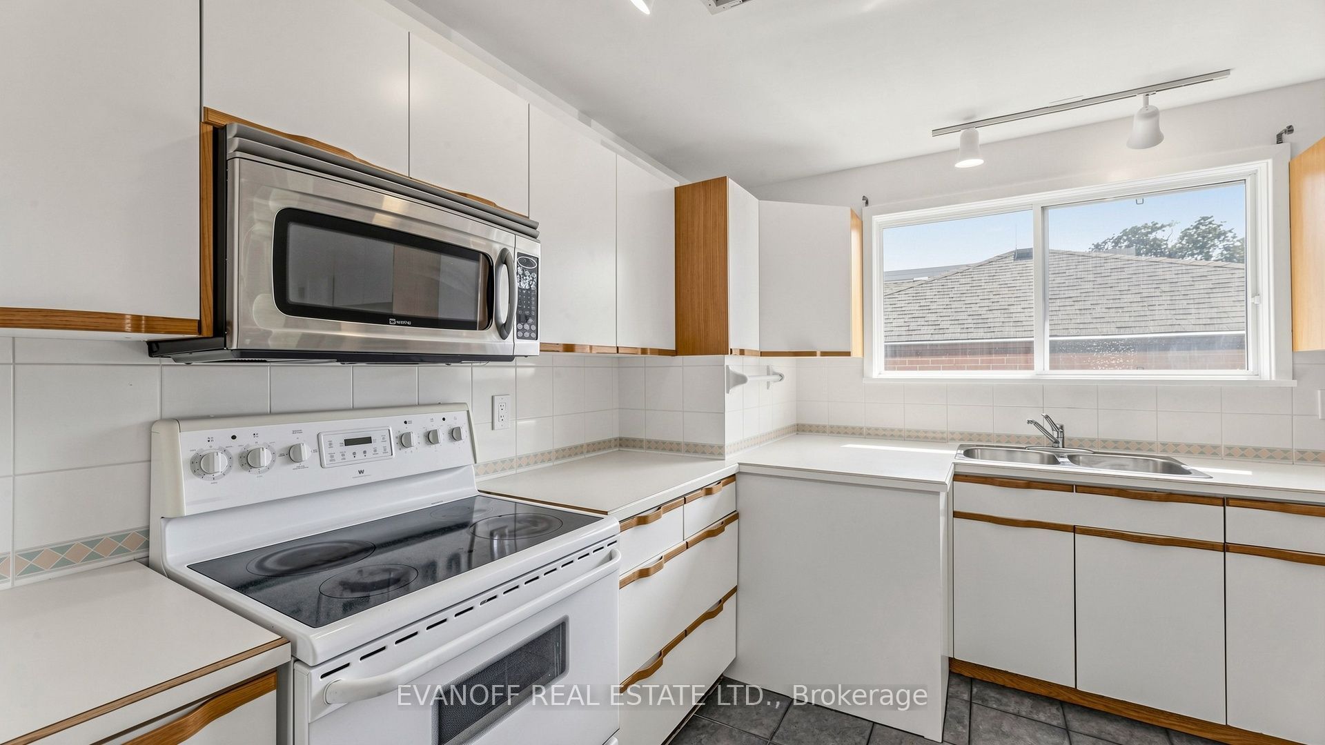 23 Earswick Drive Property Photo 16