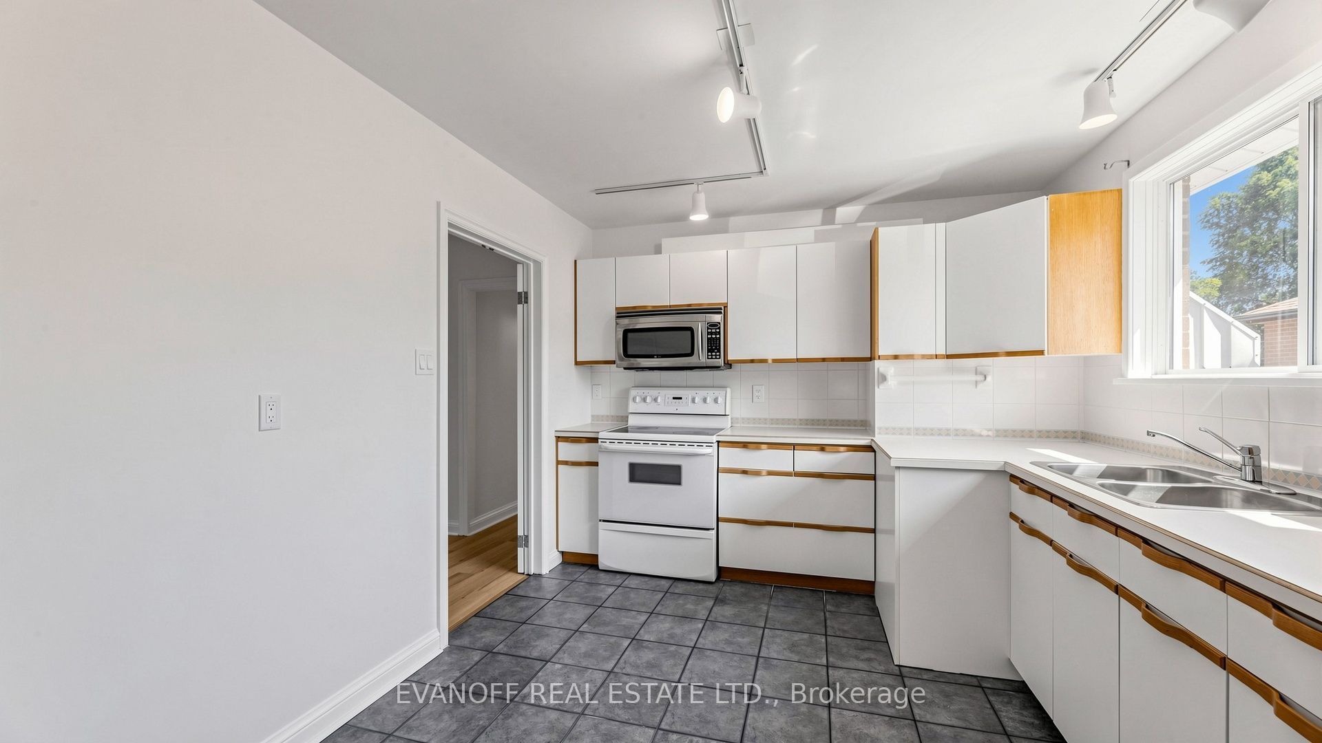 23 Earswick Drive Property Photo 17