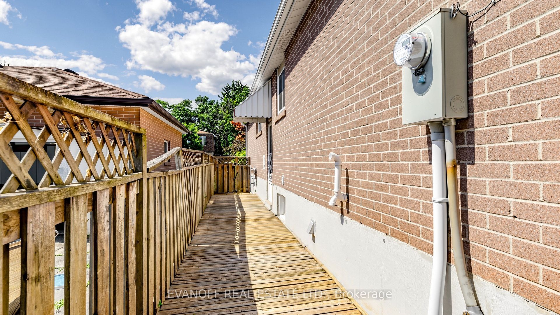23 Earswick Drive Property Photo 48