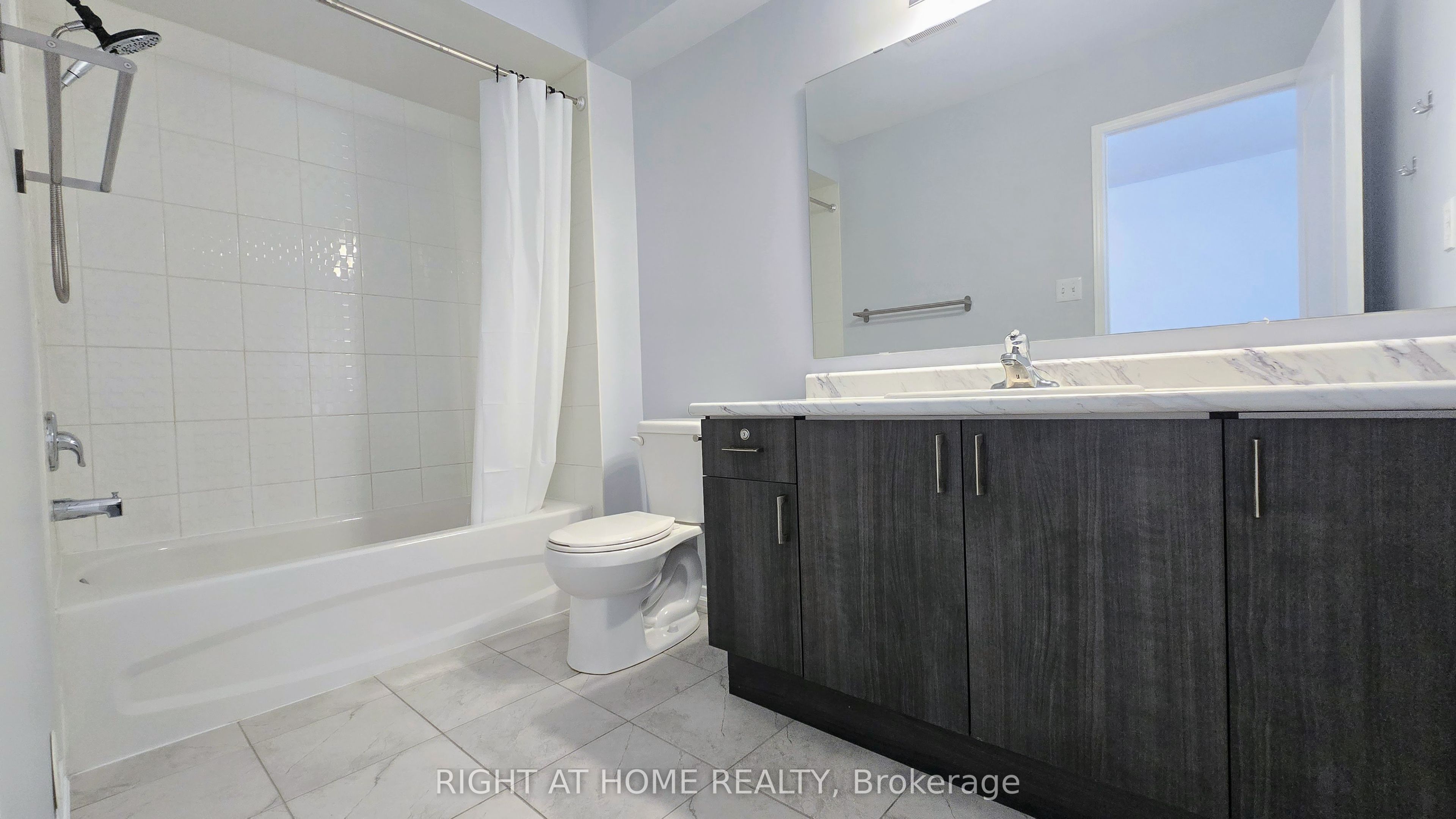 2358 Chevron Prince Path 341 Property Photo 28