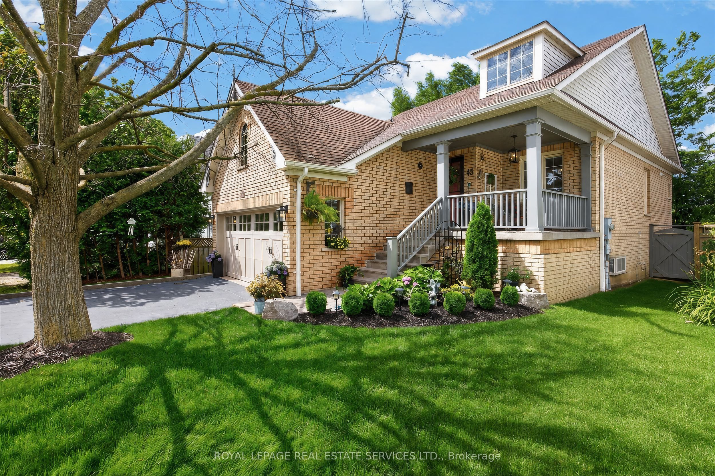 45 Rosemarie Crescent Property Photo 1