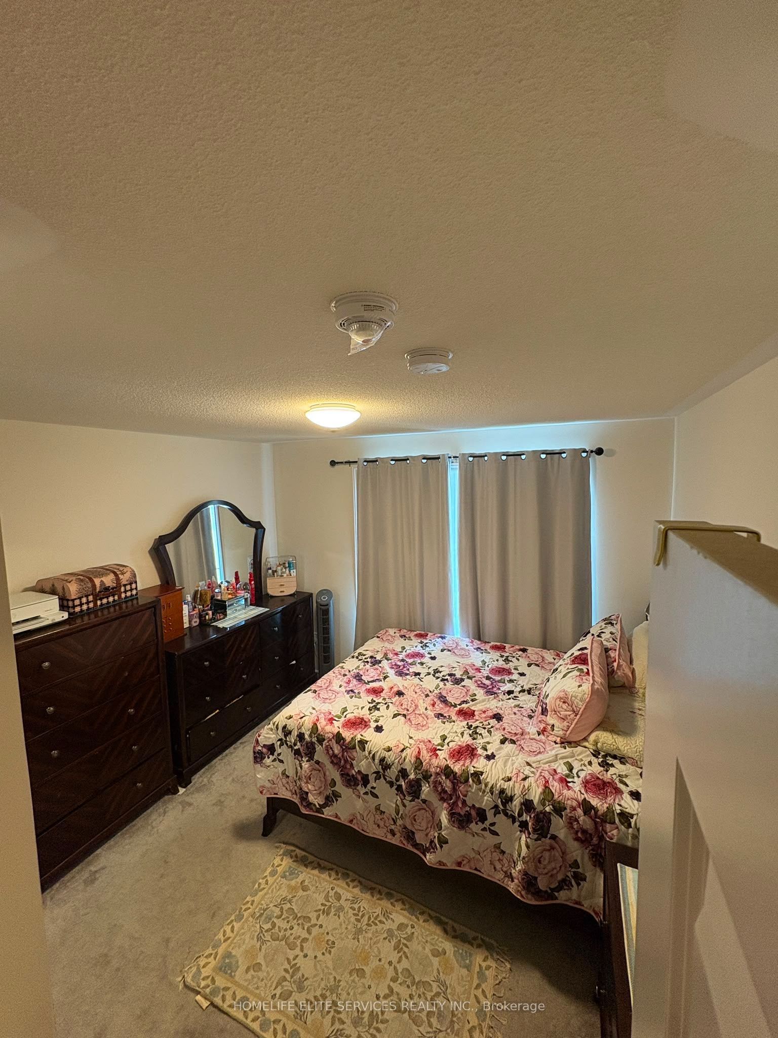 485 Beresford Path Property Photo 3