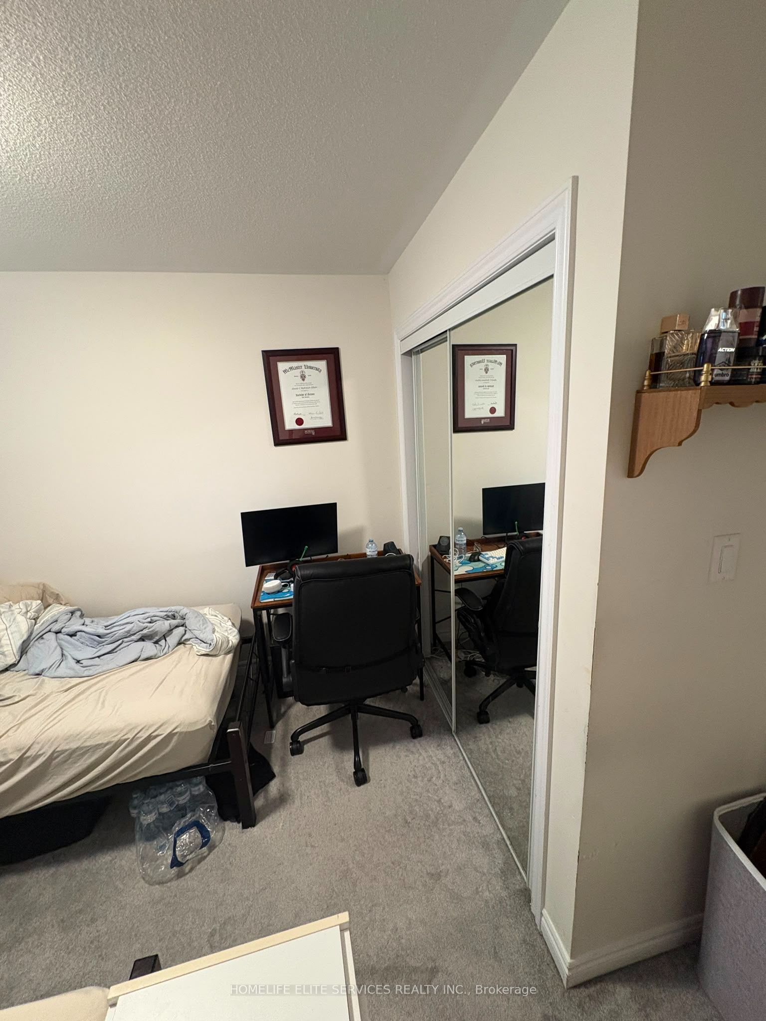 485 Beresford Path Property Photo 7