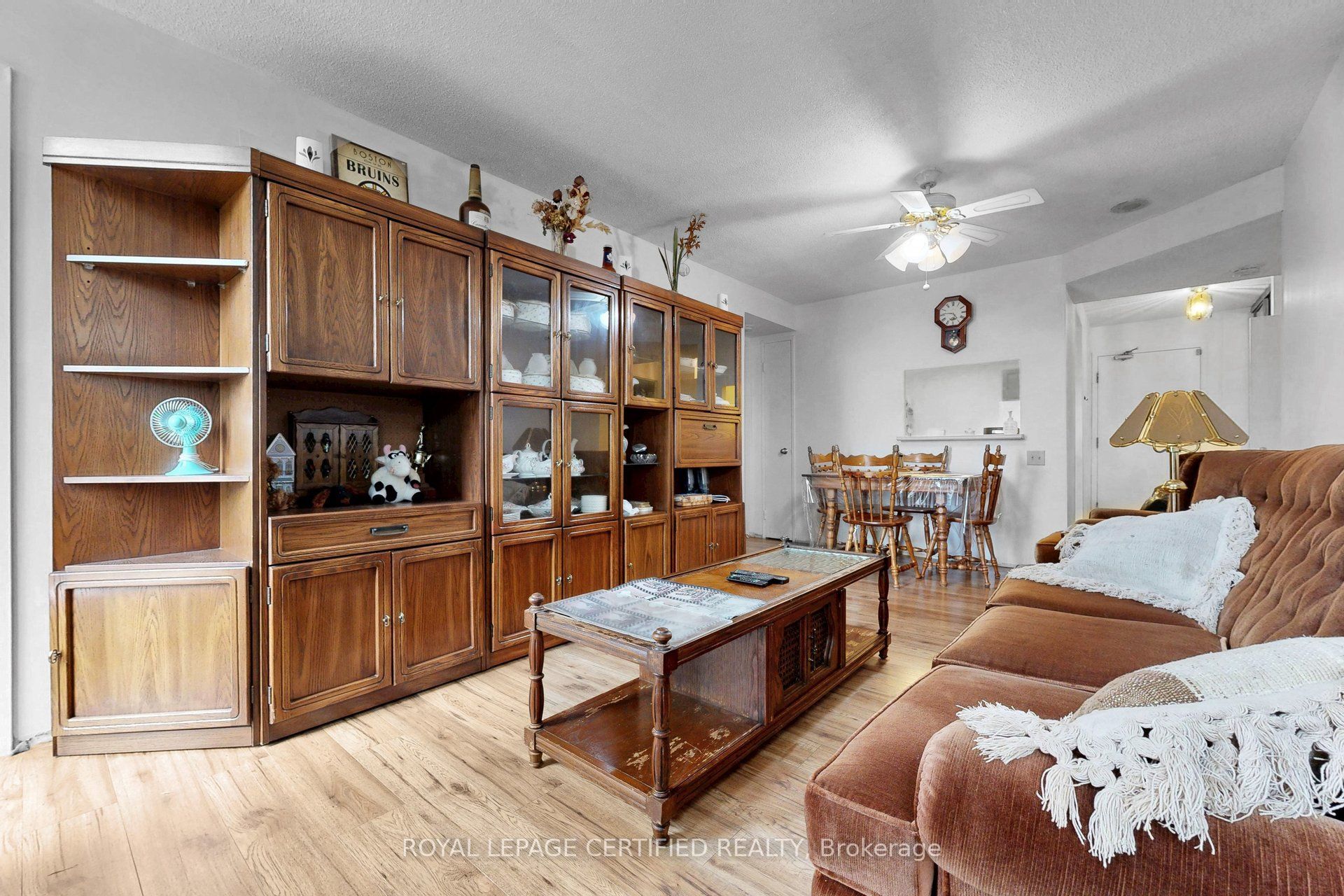 2460 Eglinton Avenue E 201 Property Photo 25